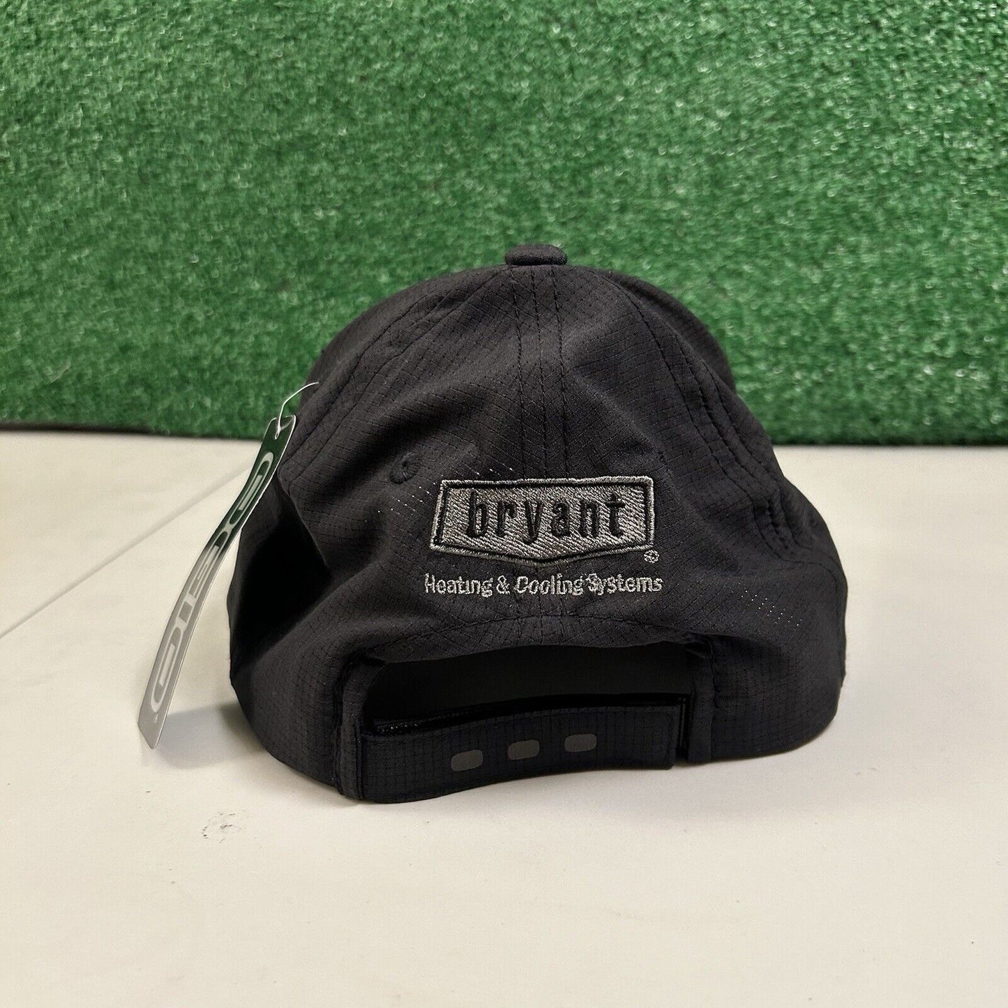 Minnesota Wild Hat Cap Mens Strapback Black NHL Hockey Lightweight Ogio New