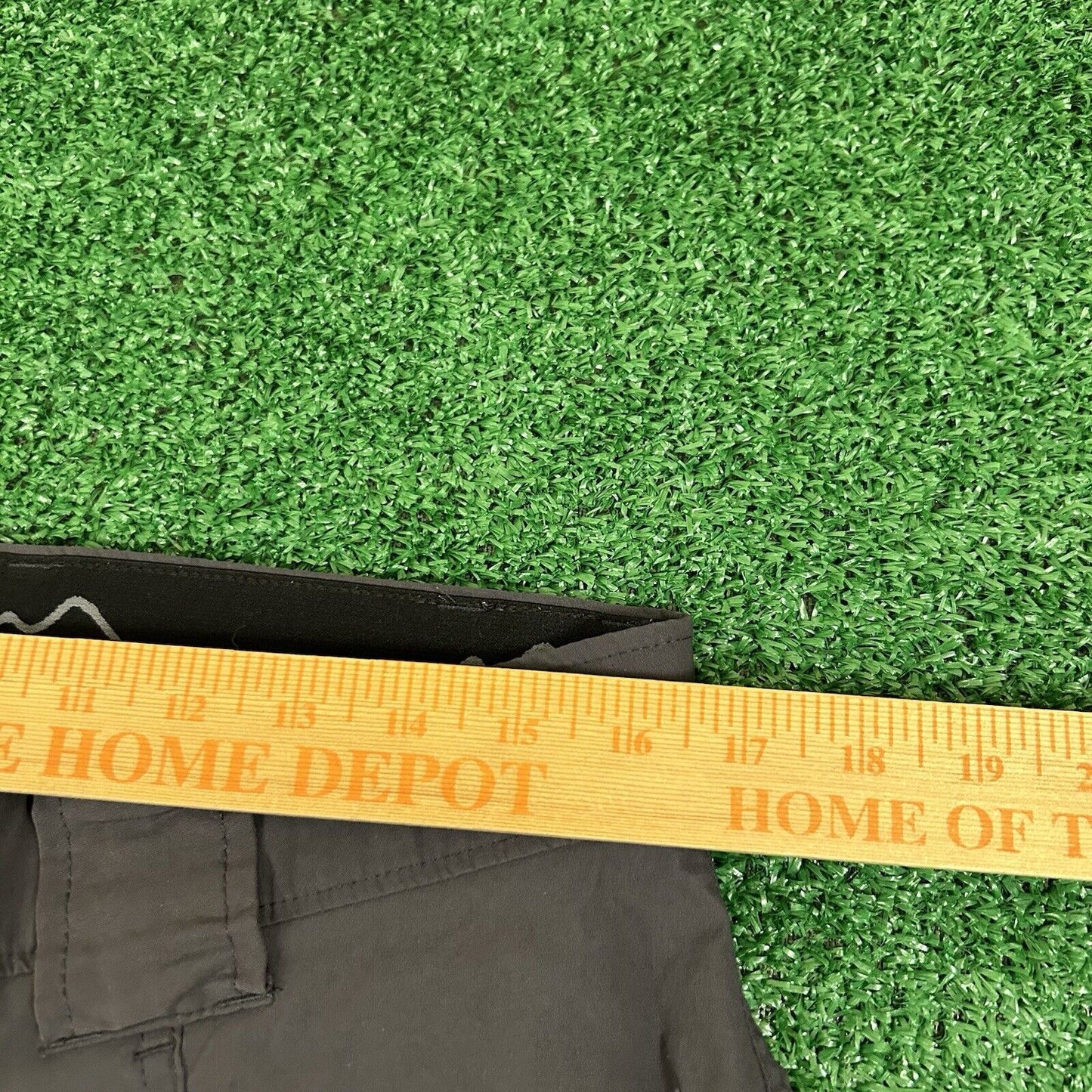 Eddie Bauer Cargo Shorts Mens 32 Gray Casual Outdoor Hiking Trail Nylon Stretch