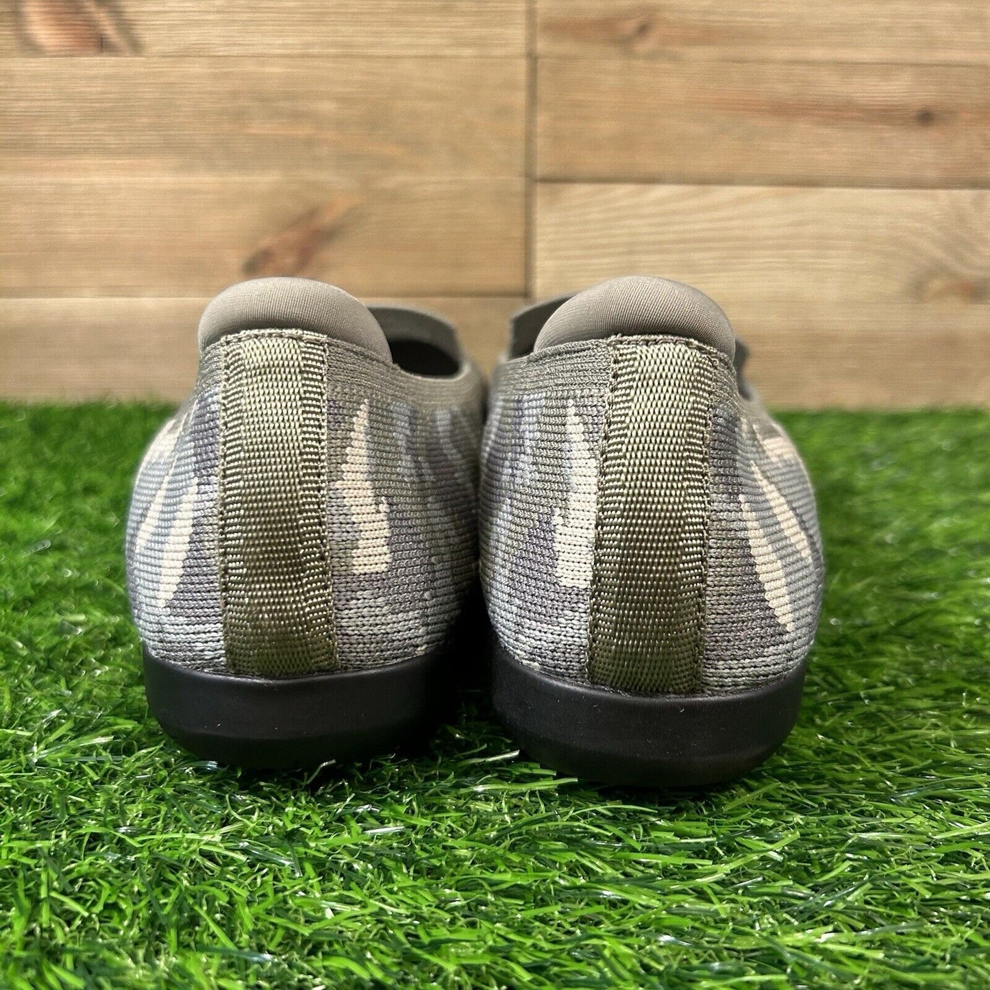 Clarks Cloudsteppers Carly Dream Loafer Womens 8 M Gray Camo Shoes Comfort