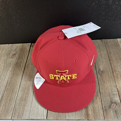Nike Iowa State Cyclones Hat Cap Mens 8 Red Dri-Fit Nike True College Swoosh NEW