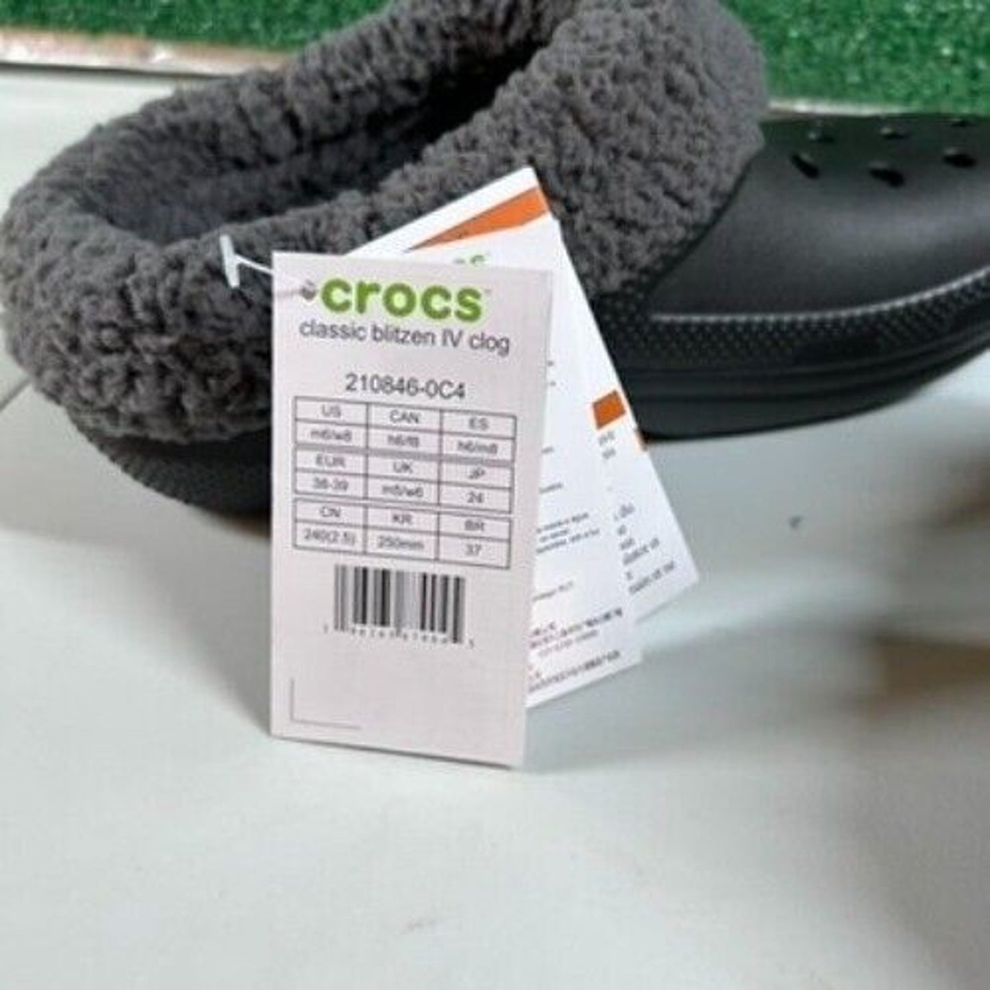Crocs Classic Blitzen IV Lined Clog Fuzzy Fur Slip On Comfort Black Womens 8 New
