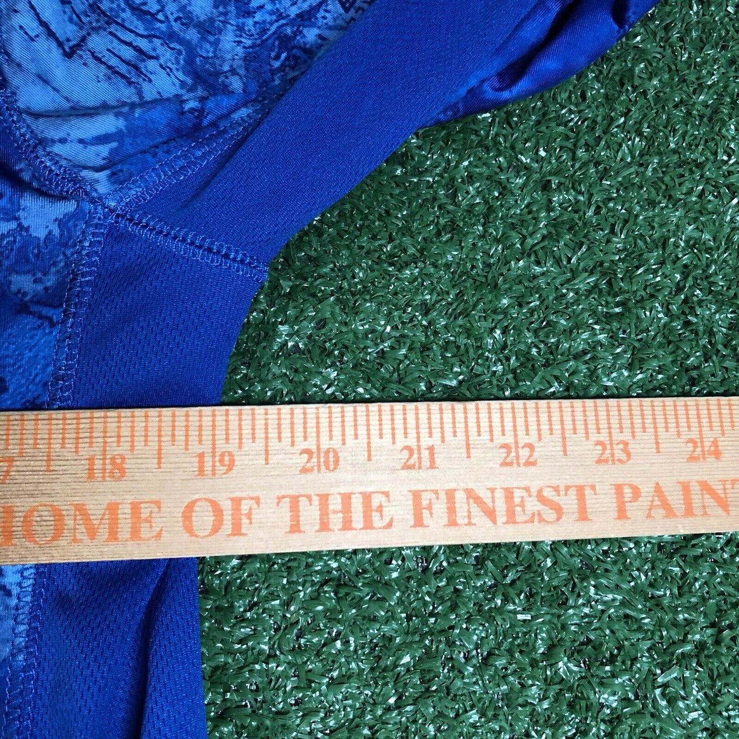 Realtree Fishing Shirt Mens Medium Blue Camo Short Sleeve Athletic Stretch