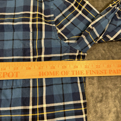 American Eagle Shirt Mens Medium Blue White Plaid Button Up Long Sleeve Outdoor