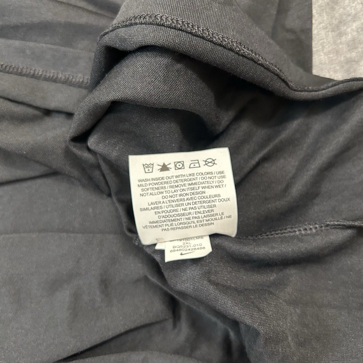 Nike Shirt Mens XXL 2XL Black Short Sleeve Athletic T-Shirt Running Training