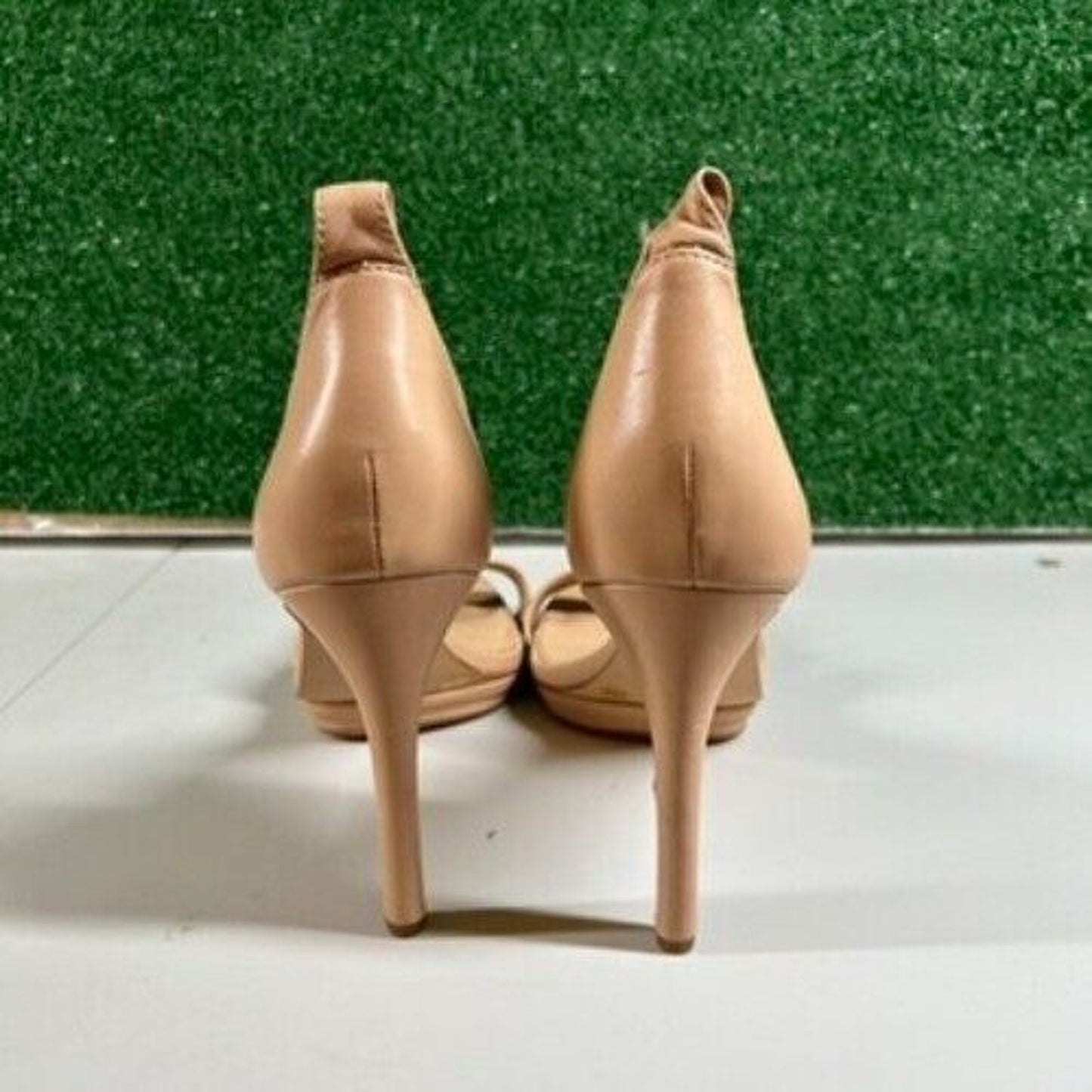 Gianni Bini Nude Heels Stiletto Sandals Slip On Outdoor Summer Womens 11 M