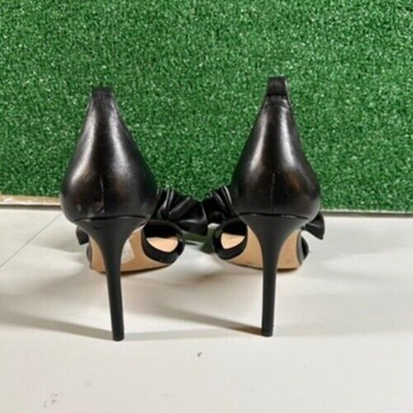 Gianni Bini Black Dress Sandal Ruffle Detail Heels Party Shoes Slip On Womens 8M