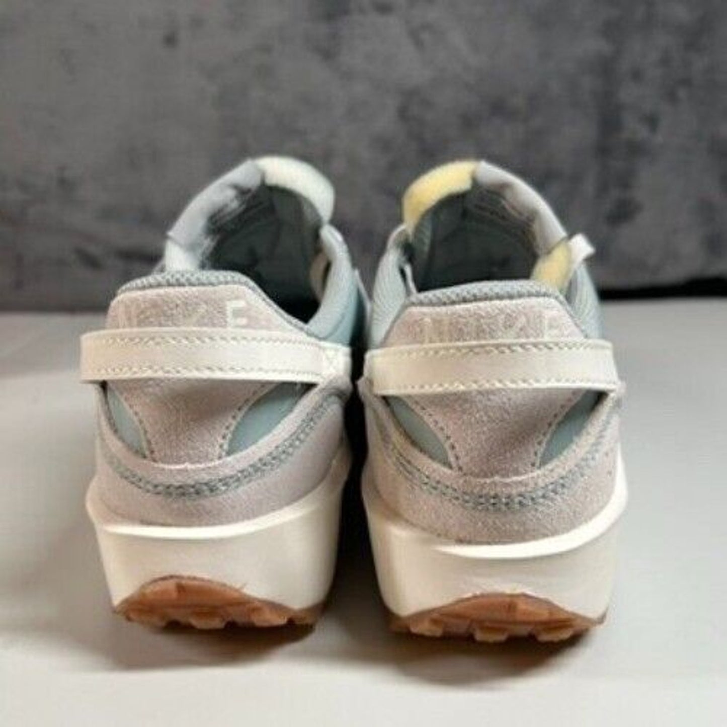 Nike Waffle Debut Sneakers Retro Style Blue Gray Running Athletic Womens 6.5