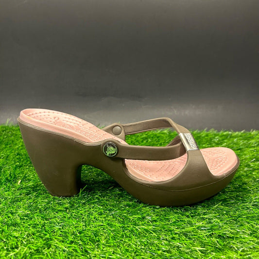 Crocs Cyprus Heeled Sandals Womens 9 Brown Pumps Strappy Slip On Casual Comfort