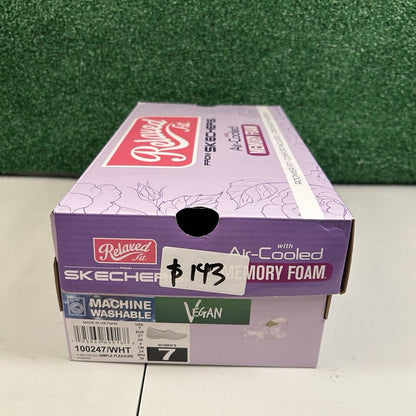 Skechers Breathe Easy Loafers Womens 7 M White Shoes Slip On Comfort Walking NEW