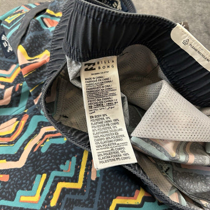 Billabong Board Shorts Men XXL 2XL 38" Blue Black Striped Drawstring Boardie NEW