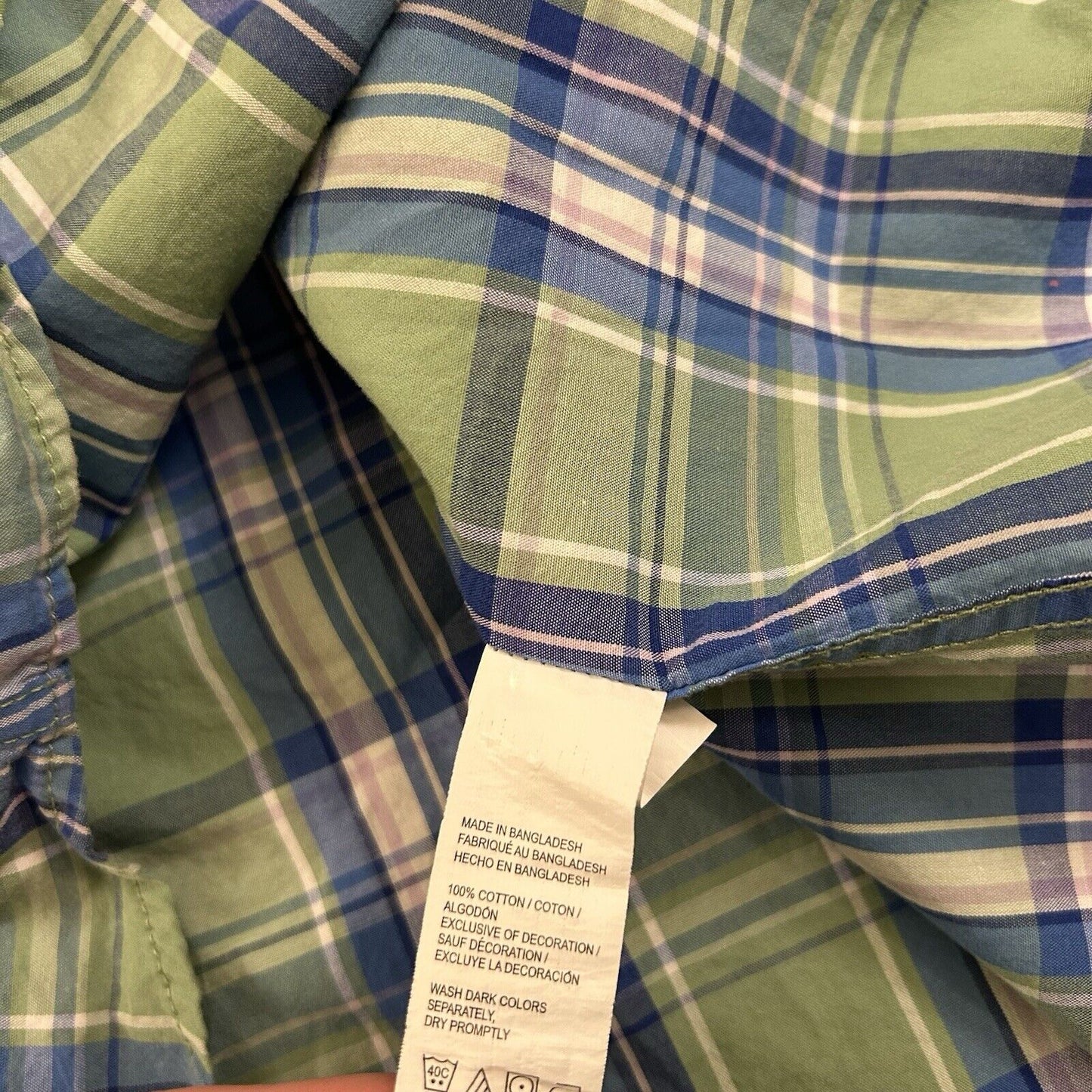 Izod Saltwater Shirt Mens Medium Green Blue Plaid Relaxed Button Up Short Sleeve