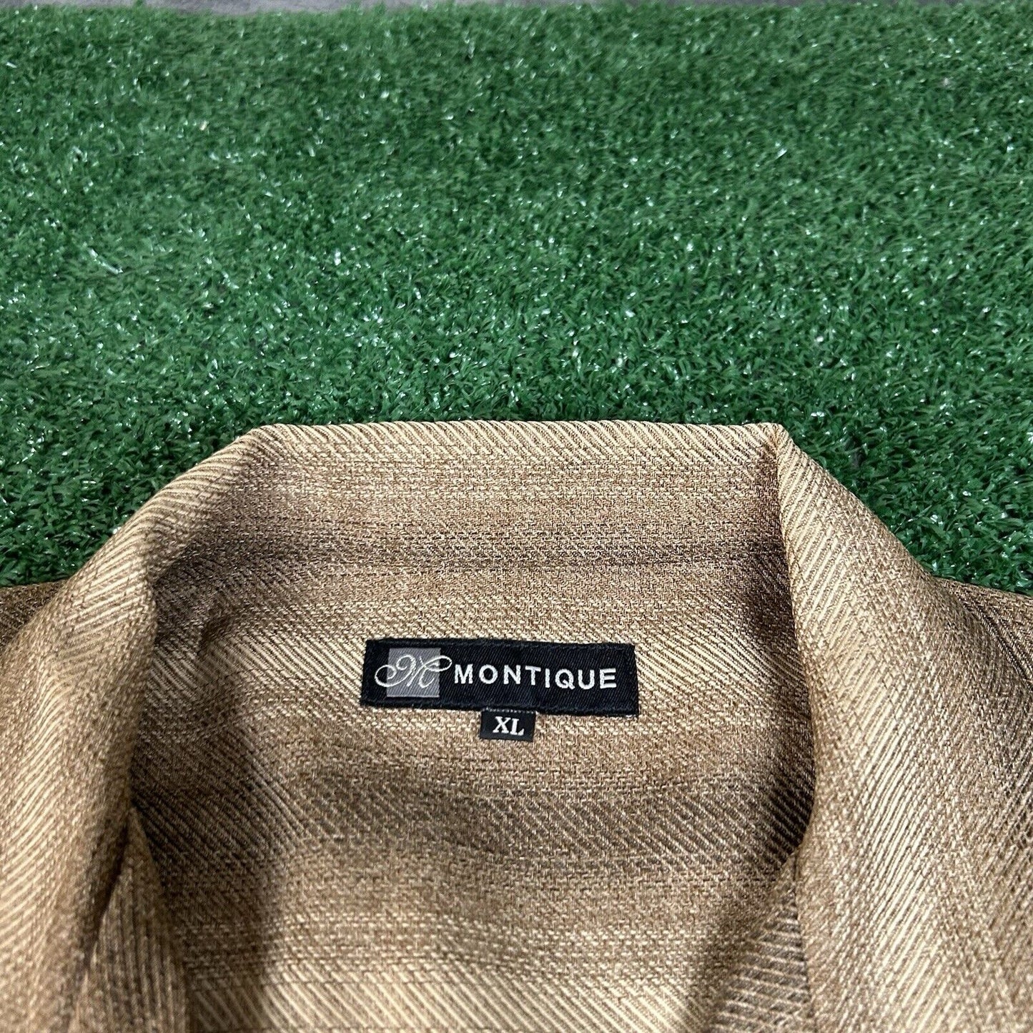 Montique Mens Button Down Brown Long Sleeve Polyester Dress Shirt Extra Large