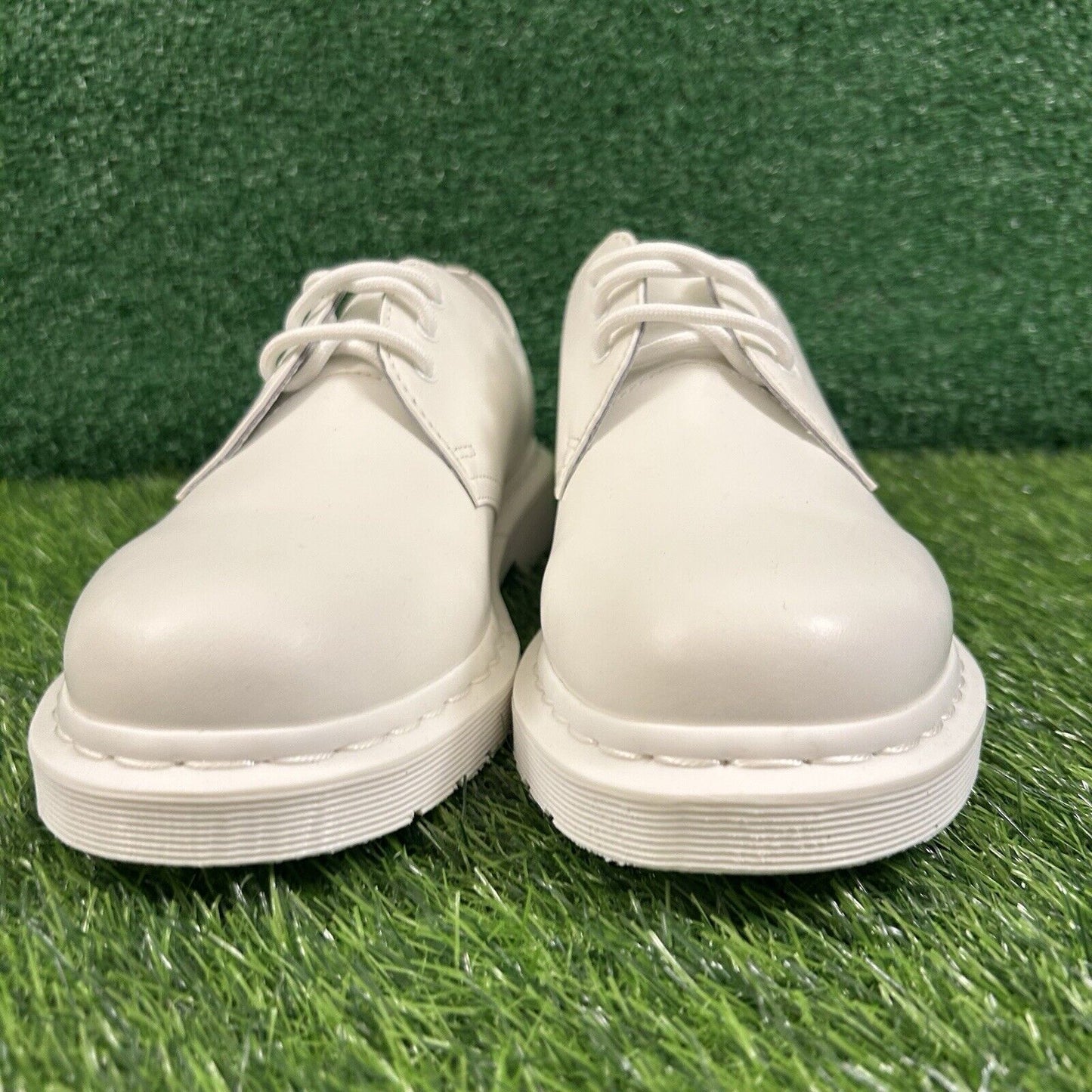 Dr Martens Oxford Pride Womens 9 White Leather Shoes Lace Up 27522 Preppy New