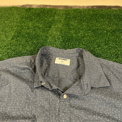 Old Navy Shirt Mens XXL 2XL Blue White Geometric Button Up Short Sleeve Flex