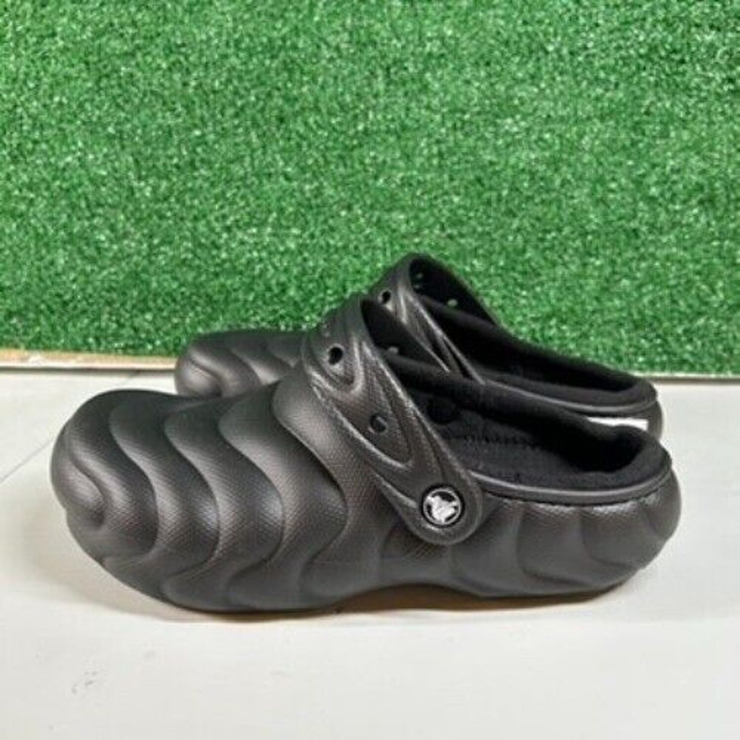 Crocs Classic Lined Overpuff Clogs Comfort Slip On Casual Black Mens 8 New