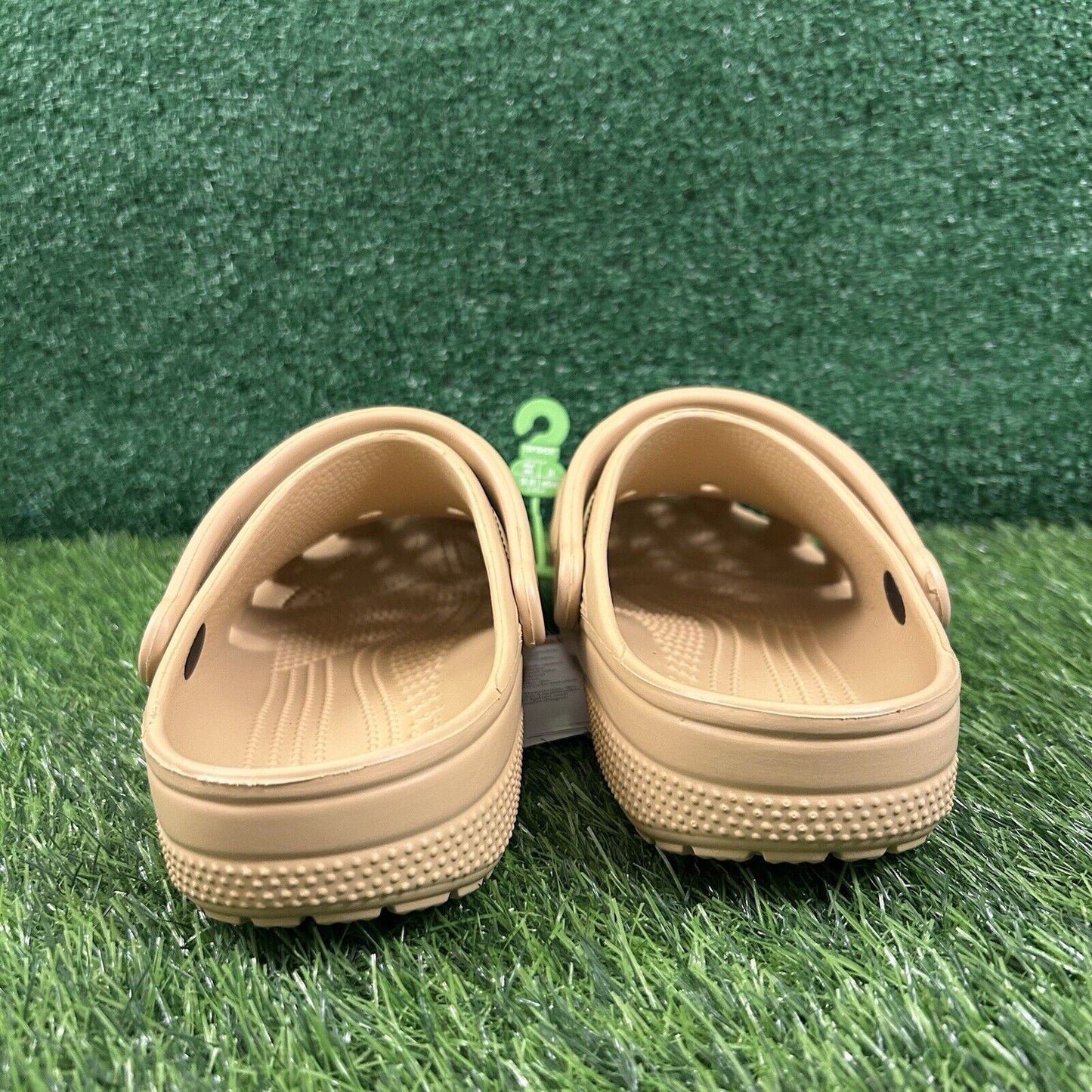 Crocs Classic Clogs Womens 8 Wheat Tan Shoes Casual Comfort Outdoor Slip On NEW