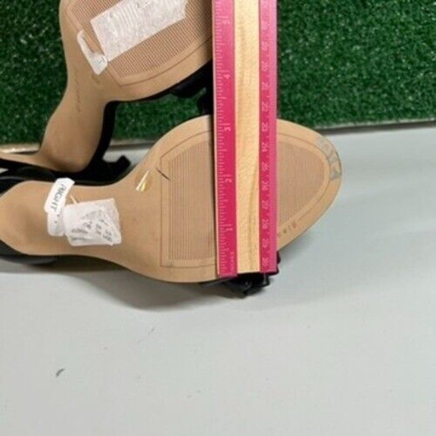 Gianni Bini Black Dress Sandal Ruffle Detail Heels Party Shoes Slip On Womens 8M