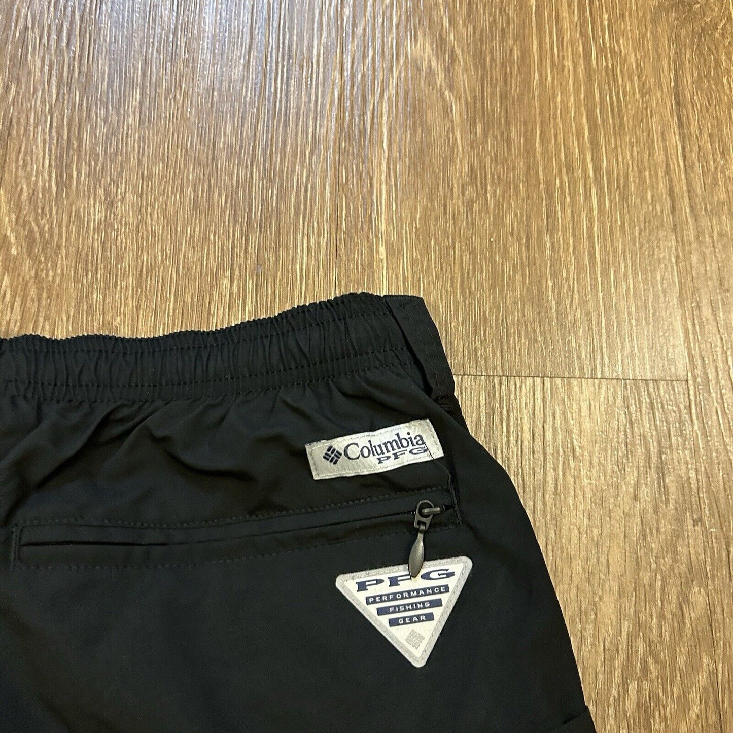 Columbia PFG Shorts Mens Medium 32" Black Relaxed Fit Outdoor Fishing Nylon New