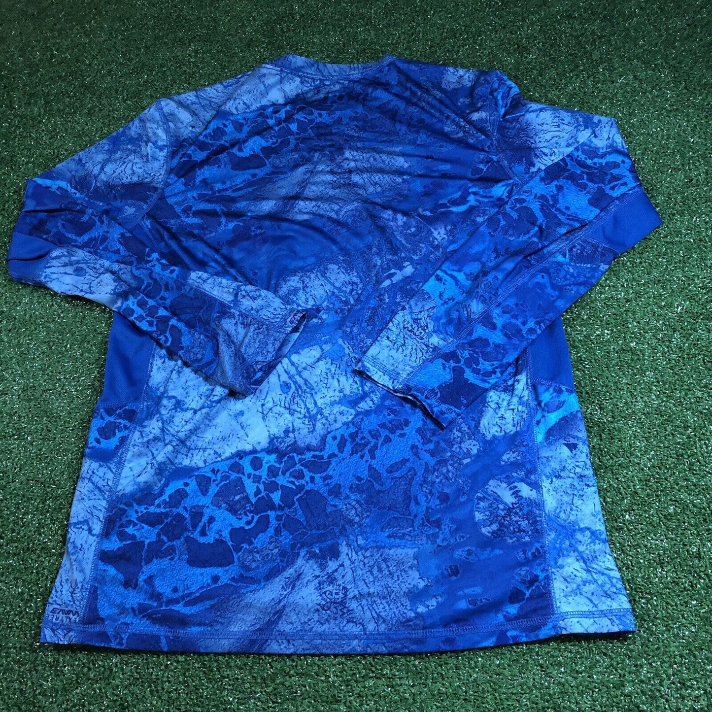 Realtree Fishing Shirt Mens Medium Blue Camo Short Sleeve Athletic Stretch