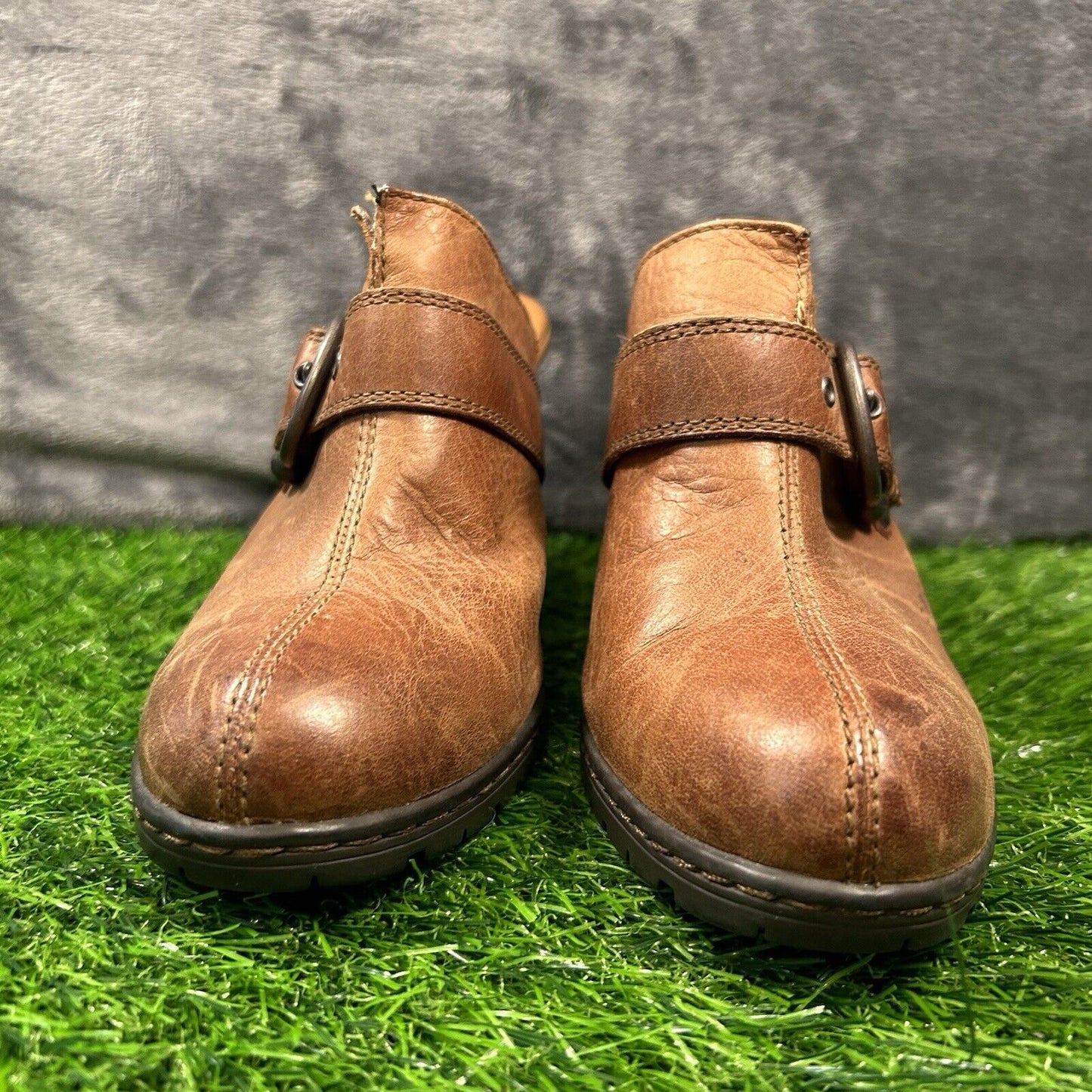 Born Mules Womens 8 M Brown Leather Slip On Heeled Buckle Casual Work Outdoor