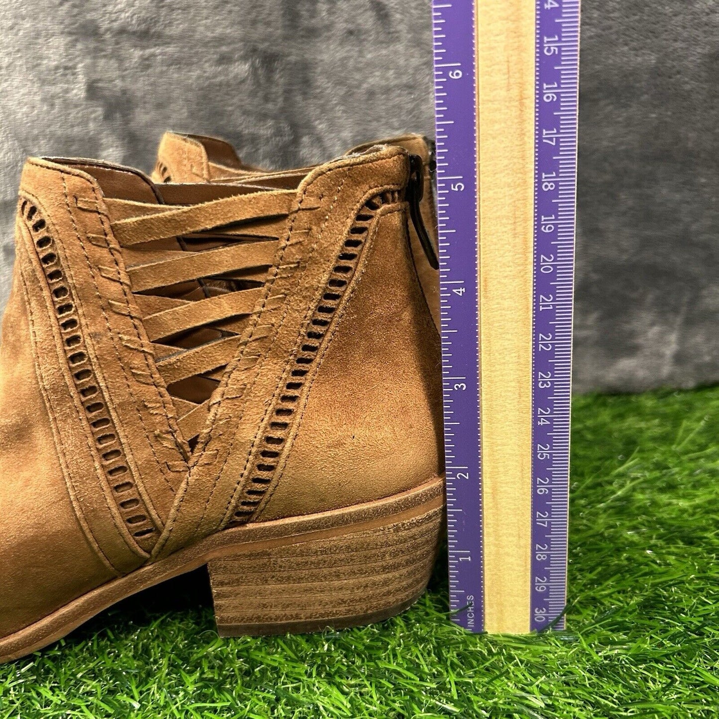 Vince Camuto Pimmy Boots Womens 6 M Brown Leather Ankle Booties Zip Up Heeled