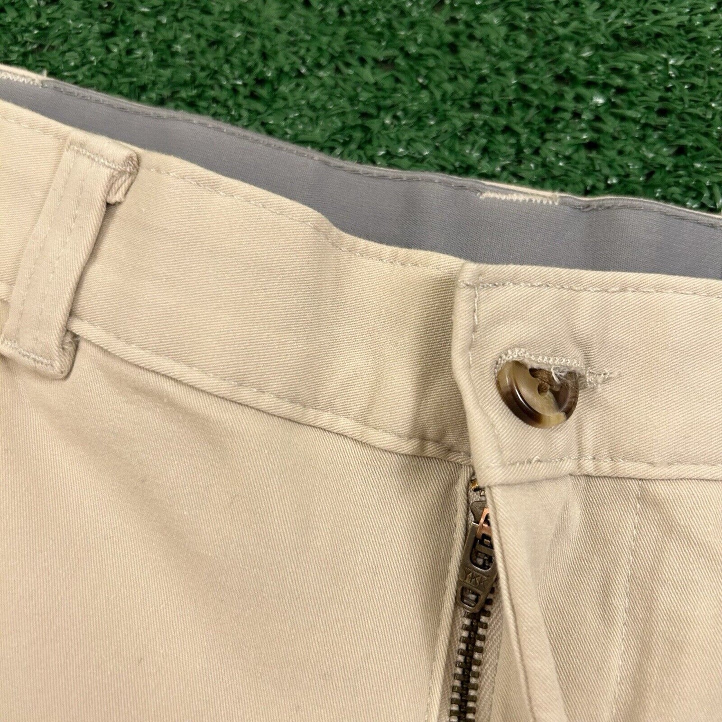 Club Room Chino Shorts Mens 30" Beige 4 Way Stretch Casual Comfort Golf New