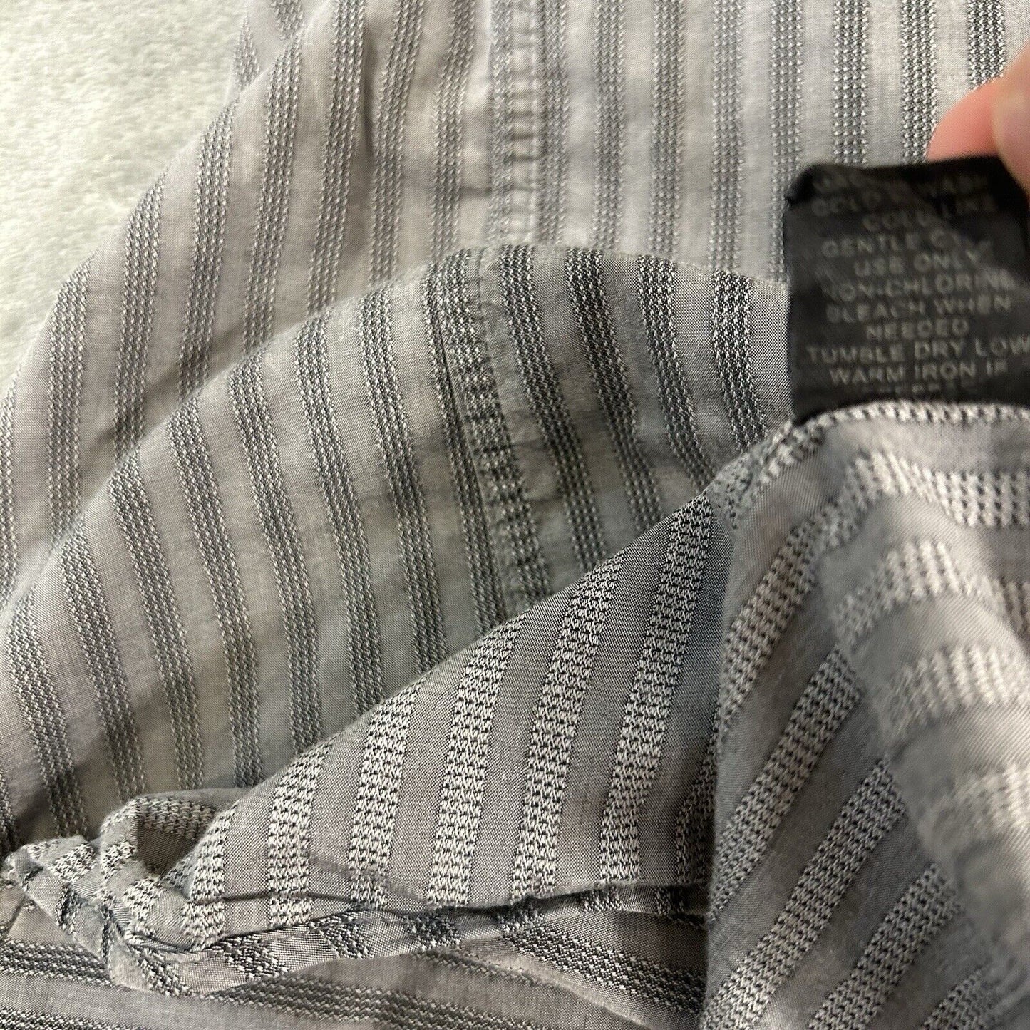 BKE Shirt Mens Extra Large Gray Striped Button Up Long Sleeve Work Slim Fit