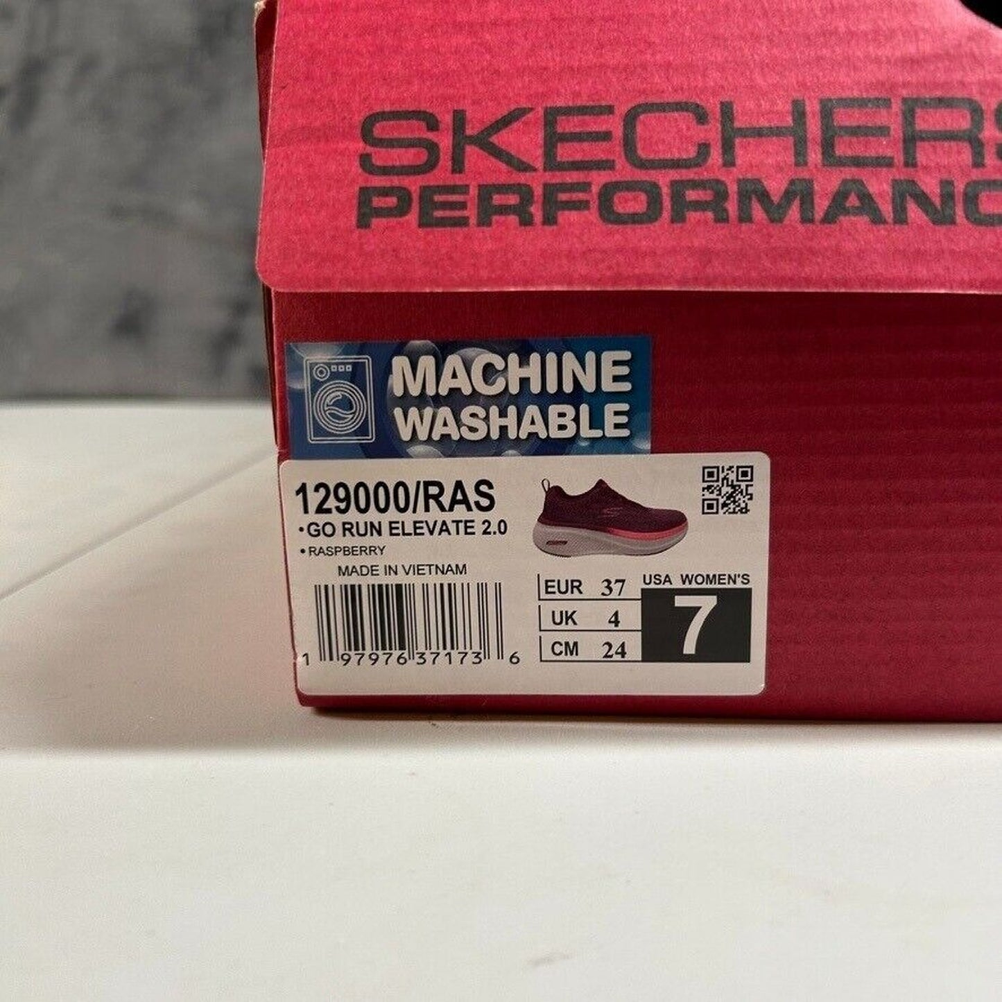 Skechers Go Run Elevate 2.0 Running Shoes Sneakers Athletic Raspberry Women's7