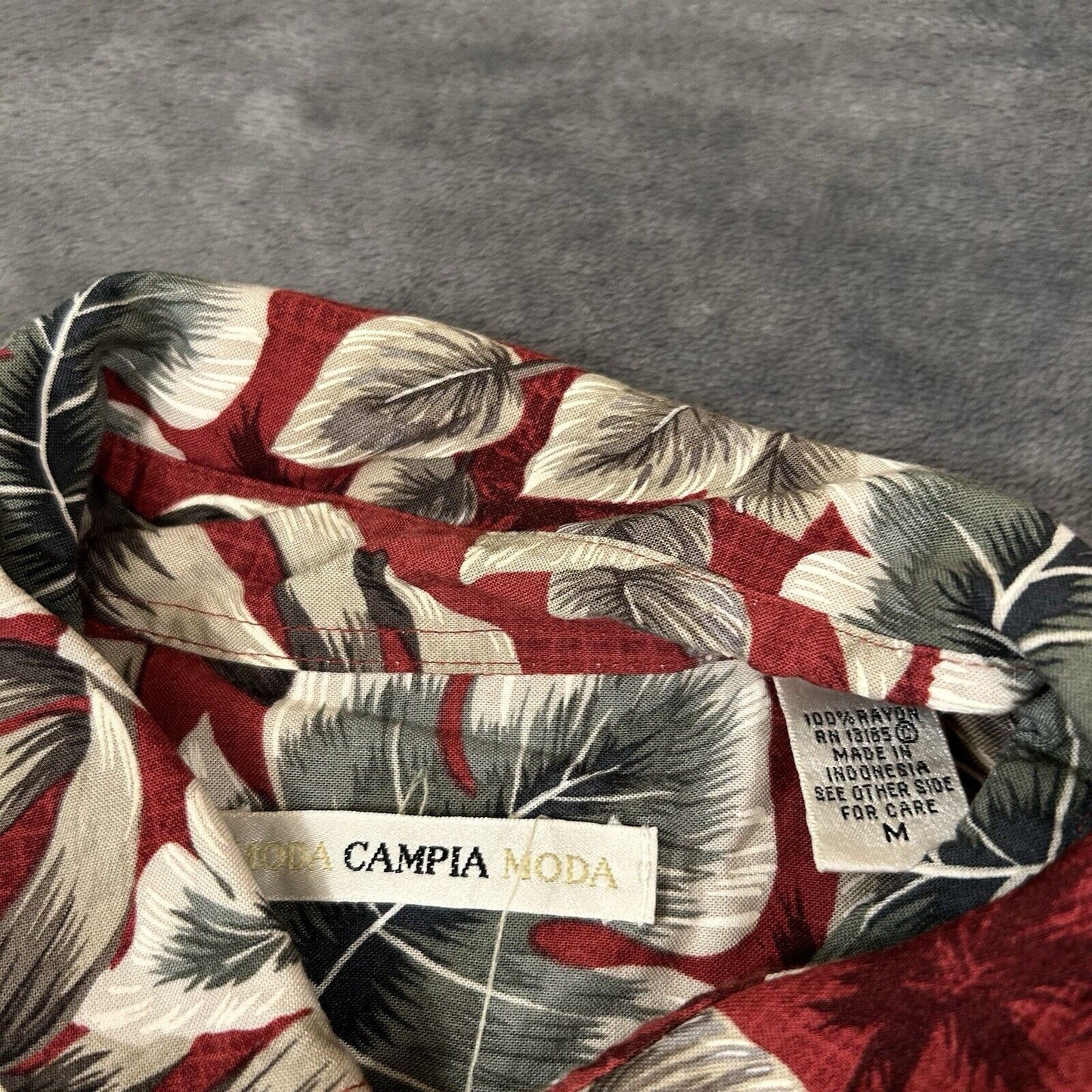 Campia Hawaiian Shirt Mens Medium Red Floral Button Up Short Sleeve Rayon Beach