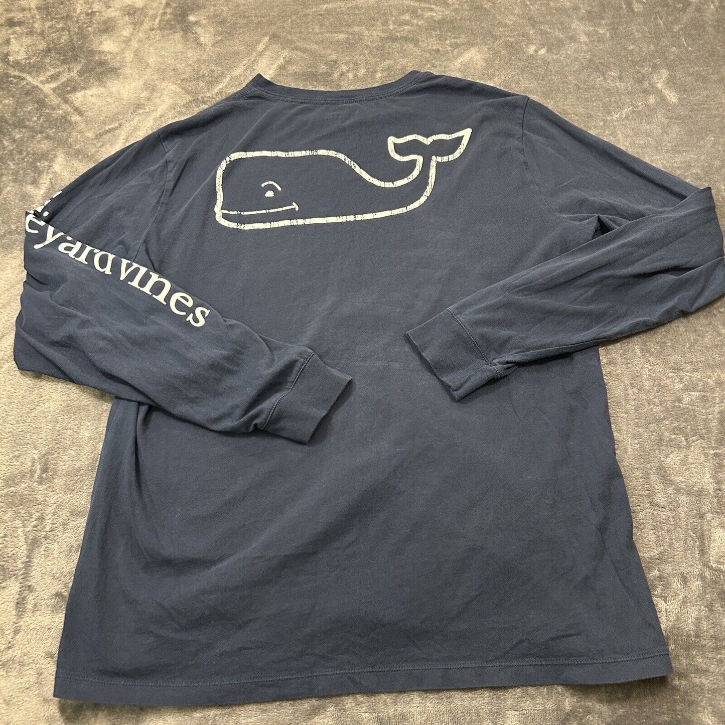 Vineyard Vines Shirt Mens Medium Blue White Long Sleeve Graphic Tee Casual