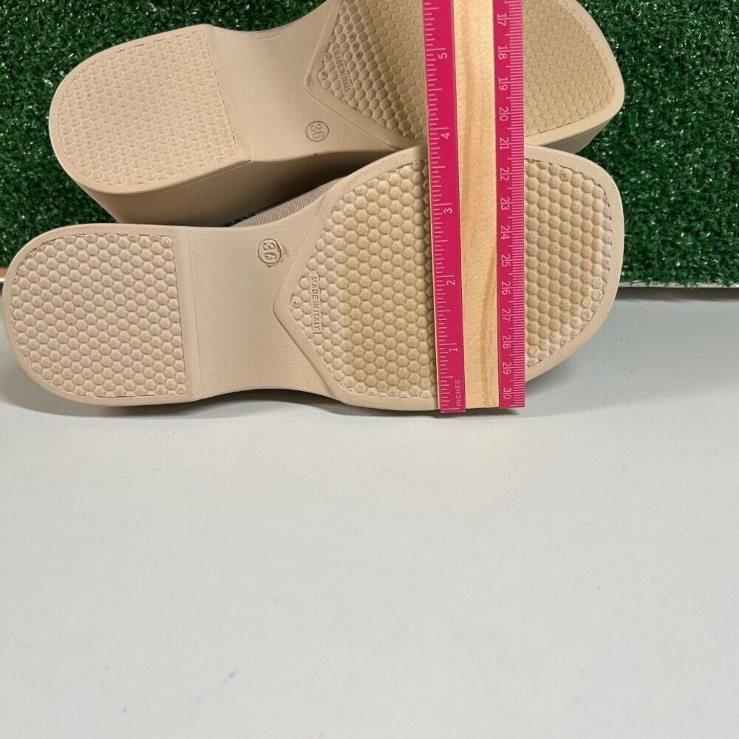 Steve Madden Slinky 30 Platform Sandals Slides Beige Chunky Heel Y2K Womens 6