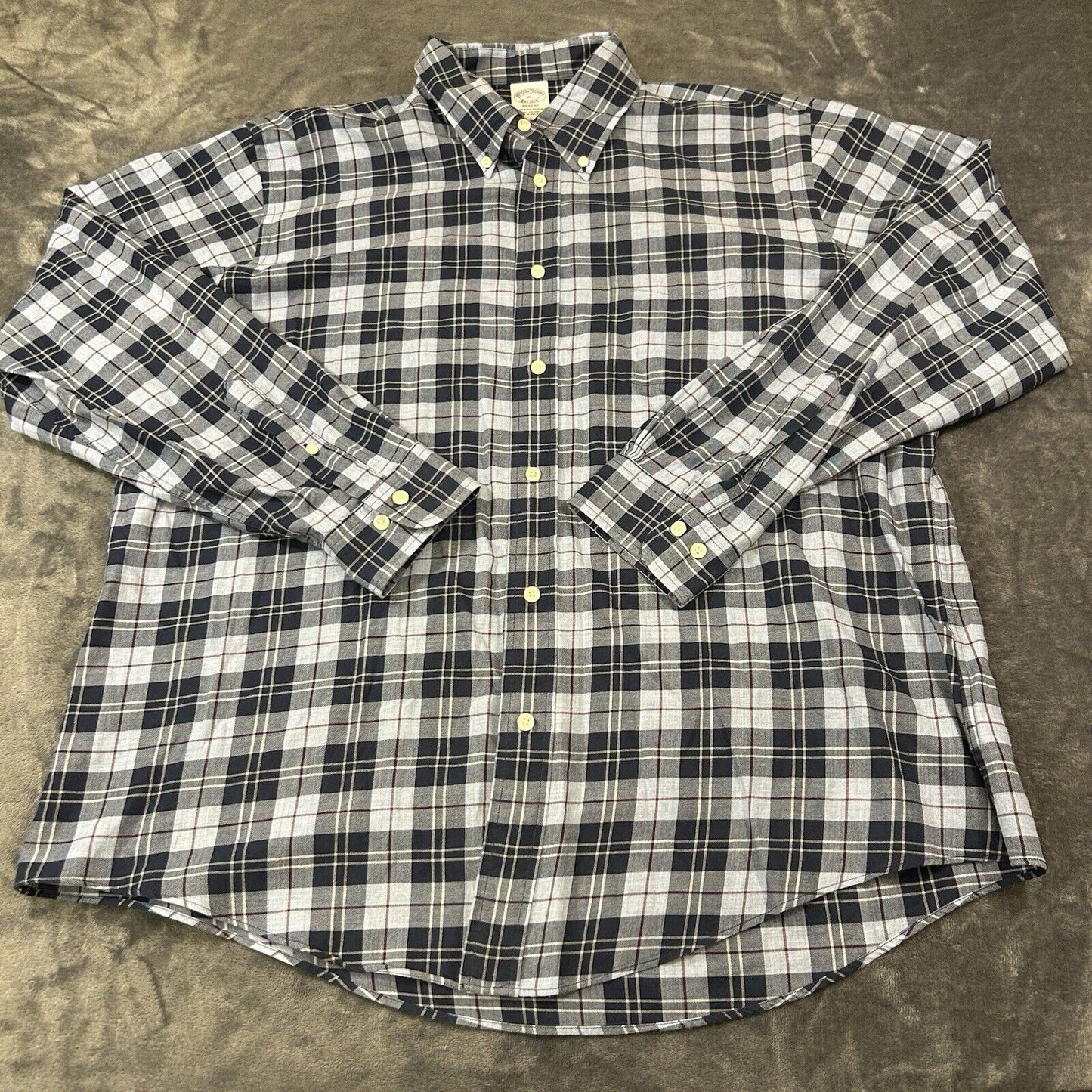 Brooks Brothers Regent Shirt Mens Extra Large Blue Plaid Button Up Long Sleeve