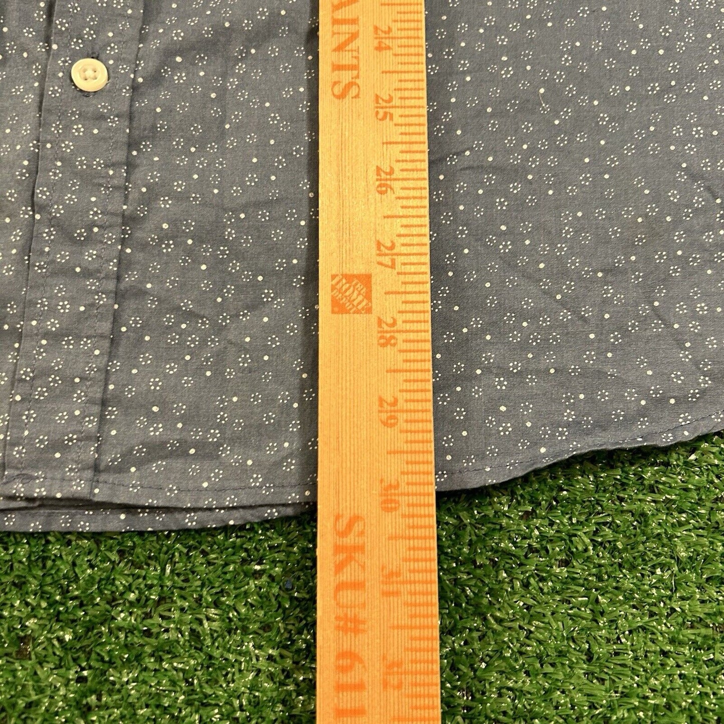 Old Navy Shirt Mens XXL 2XL Blue White Geometric Button Up Short Sleeve Flex