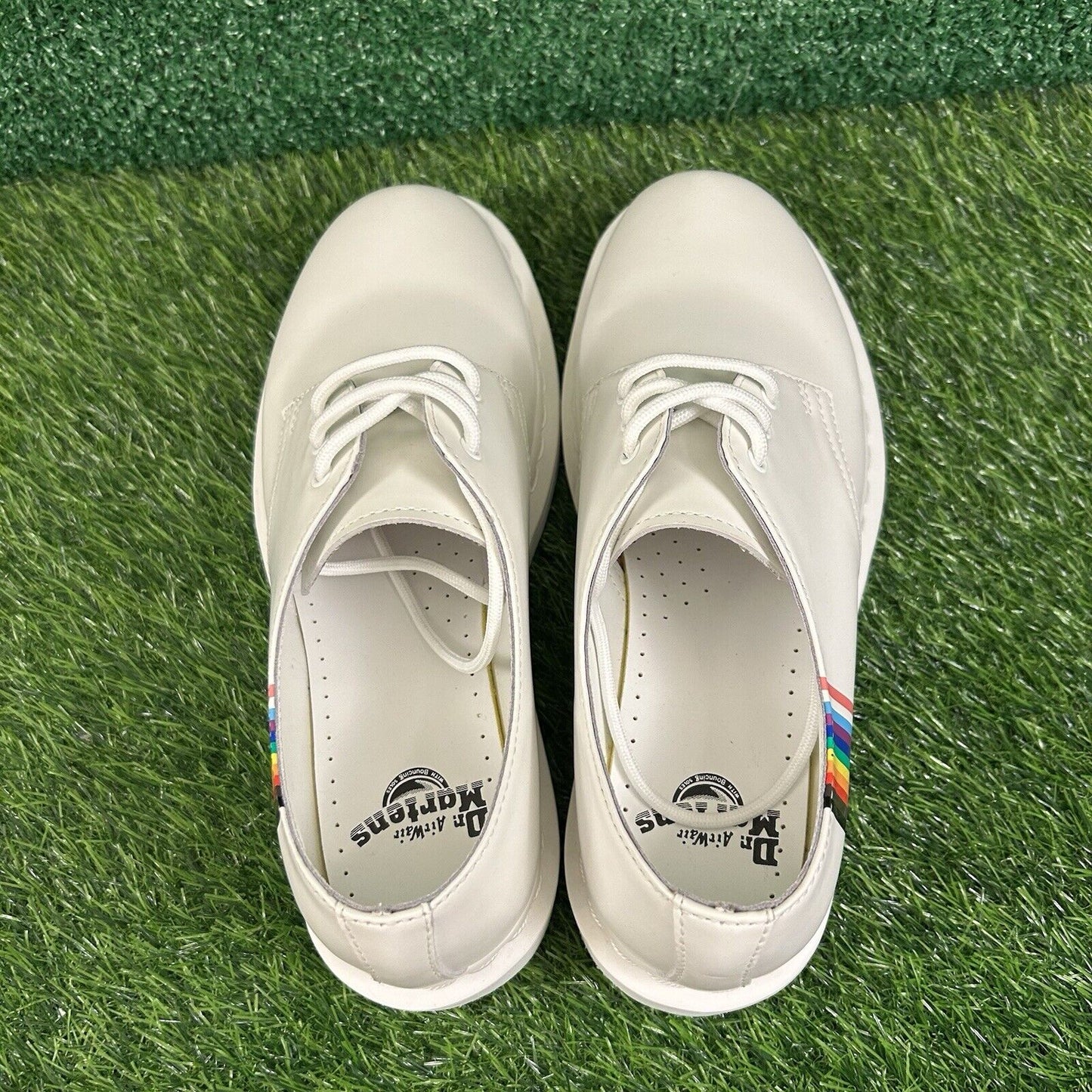 Dr Martens Oxford Pride Womens 9 White Leather Shoes Lace Up 27522 Preppy New