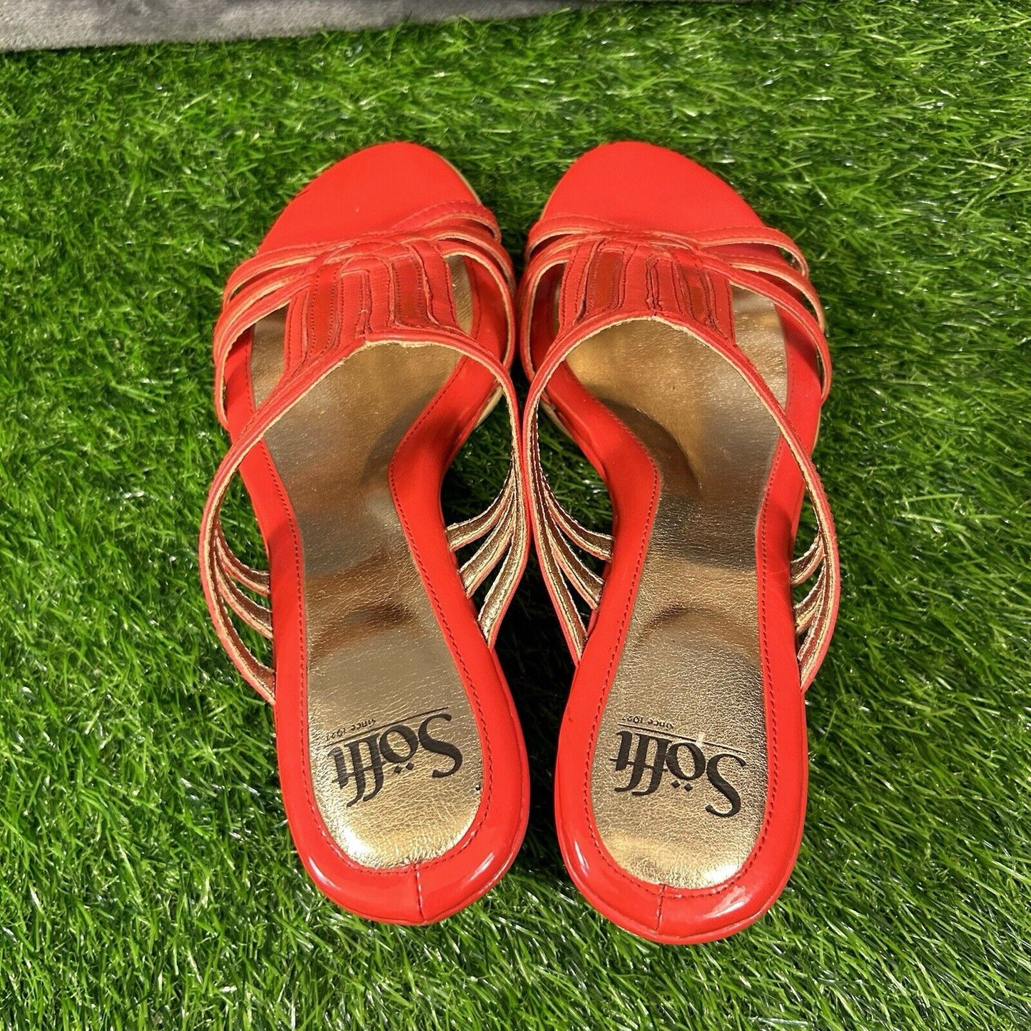 Sofft Sandals Womens 8 M Leather Strappy Wedge Slip On Casual Comfort Outdoor