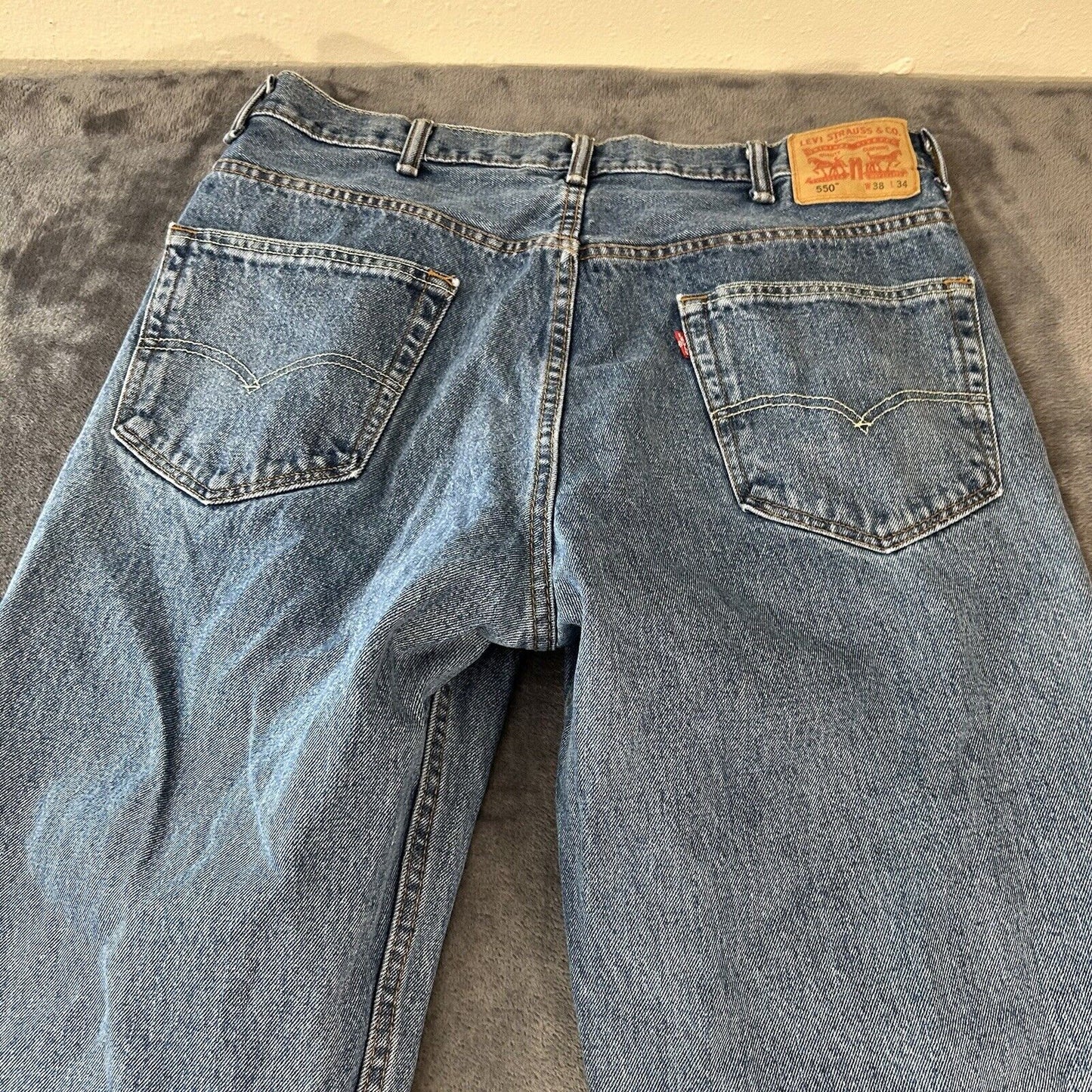 Levis 550 Jeans Mens 38x34" Blue Original Straight Leg Denim Pants Casual Work