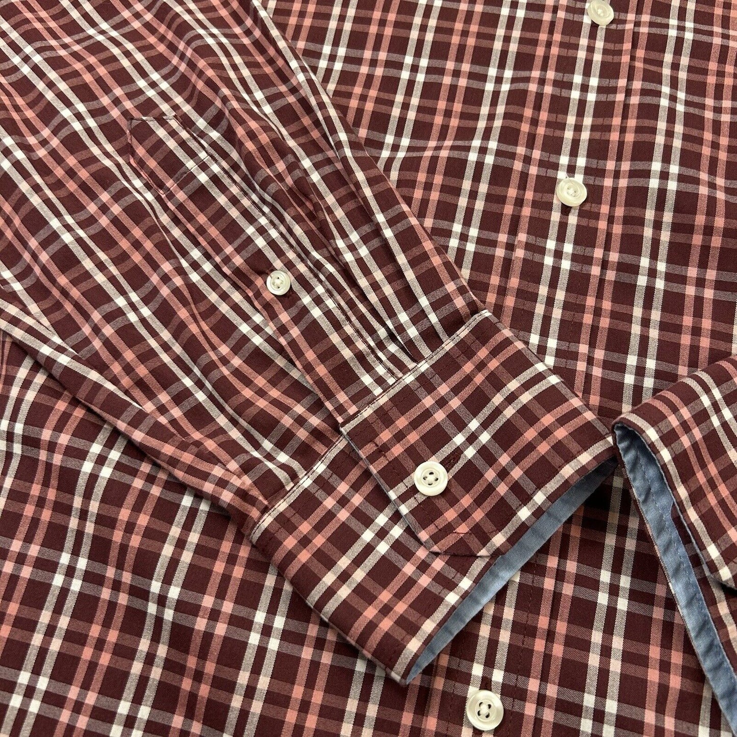 IZOD Shirt Mens Large Red White Plaid Button Up Long Sleeve Stretch Casual Work