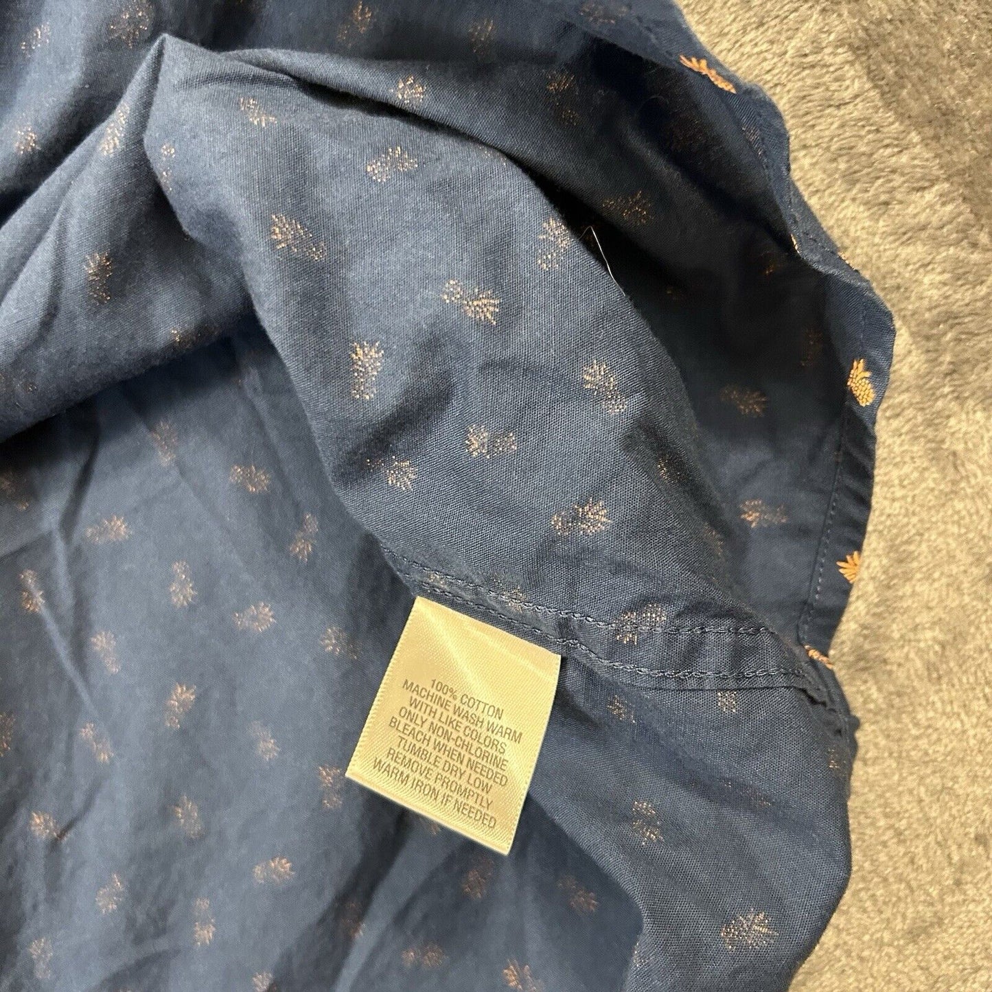 John Bartlett Shirt Mens Extra Large Blue Pineapples Button Up Short Sleeve