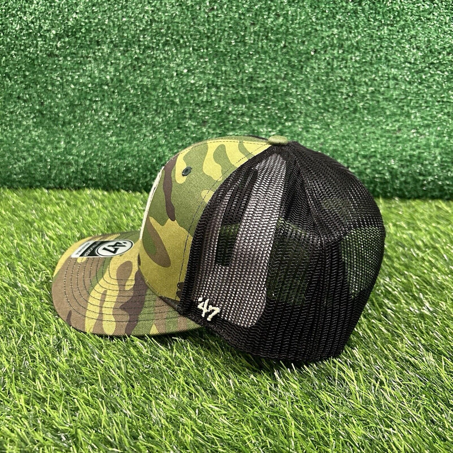 Los Angeles Angels New Era Trucker Hat Cap Mens Camo Snapback Baseball MLB NEW