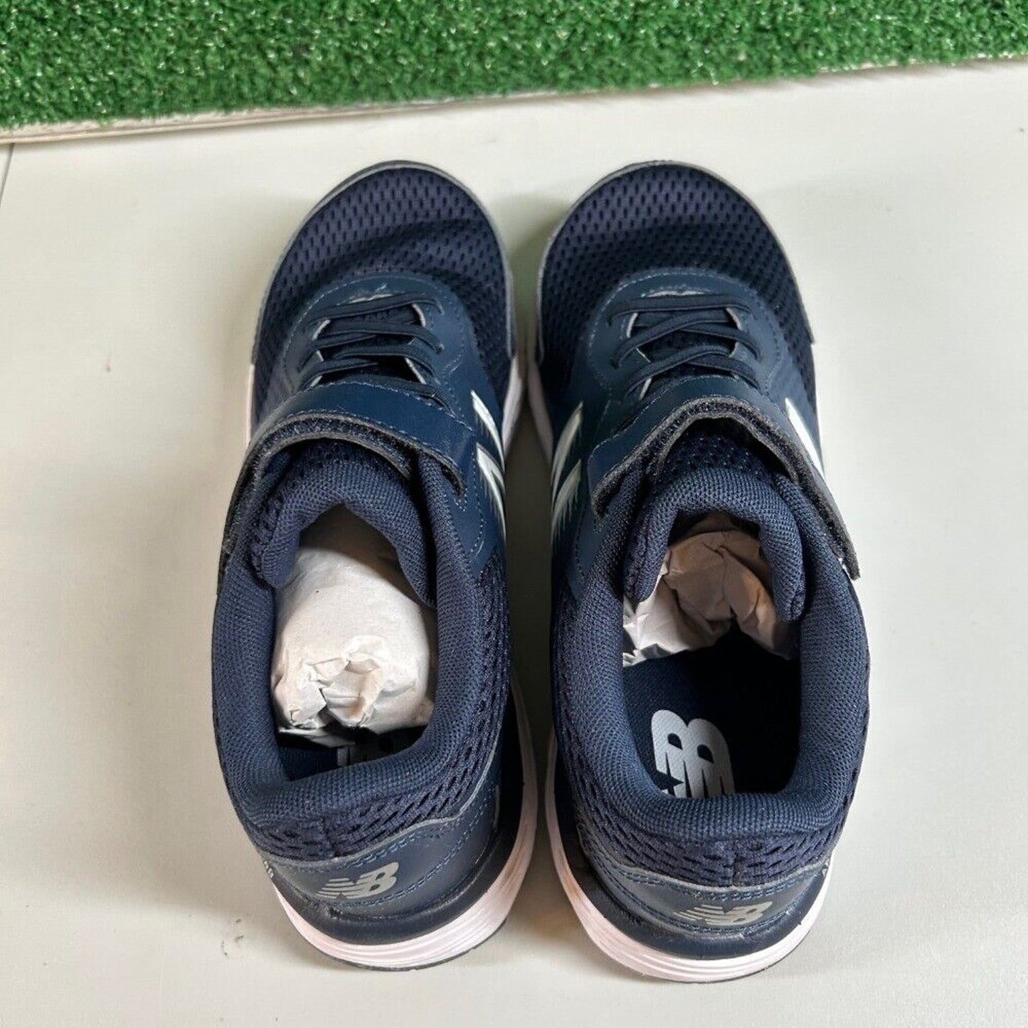 New Balance 680v6 Hook & Loop Navy Blue Running Athletic Shoes Sneakers Kids 6.5