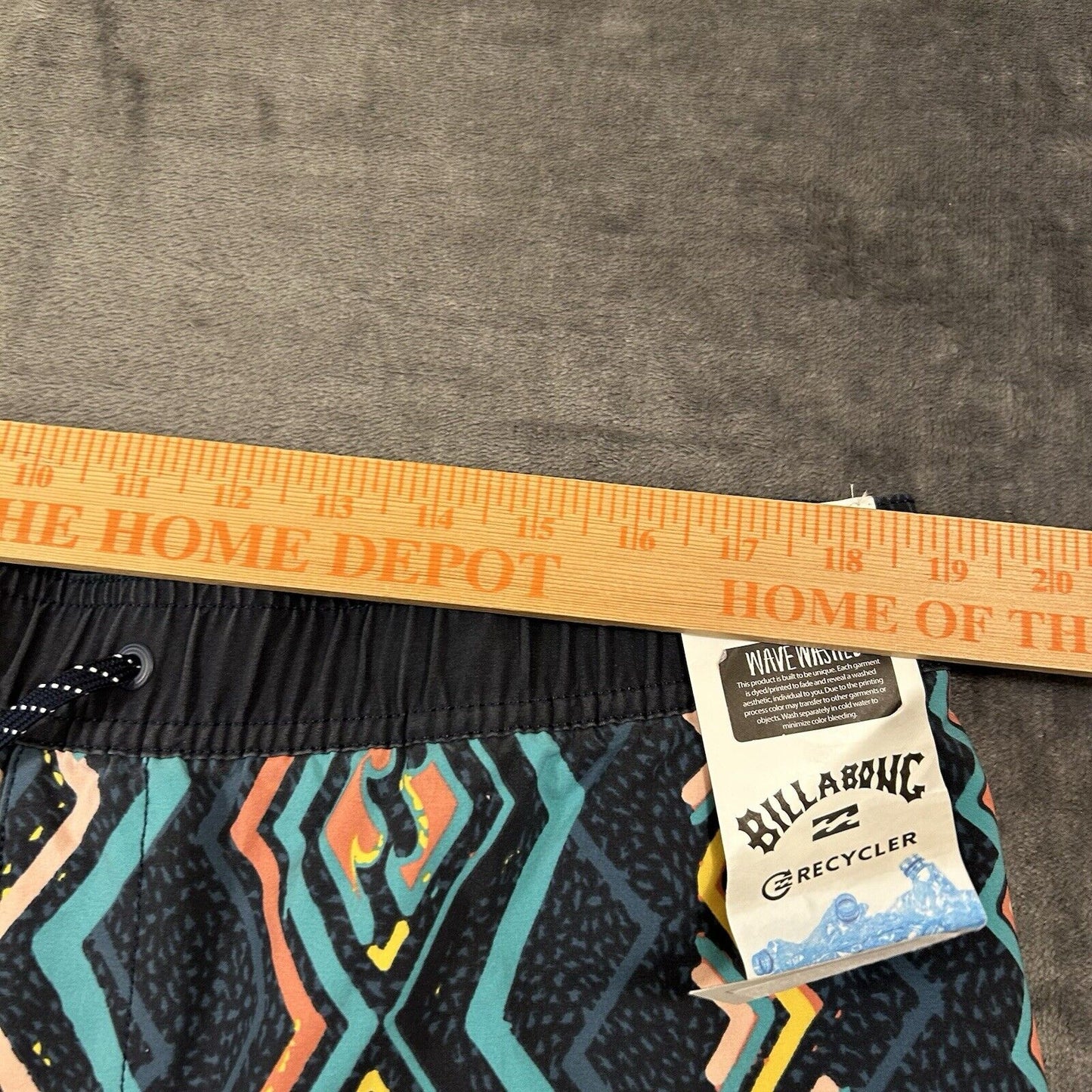 Billabong Board Shorts Men XXL 2XL 38" Blue Black Striped Drawstring Boardie NEW