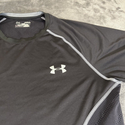 Under Armour Shirt Mens Medium Black Short Sleeve Athletic Mesh Gym Heatgear