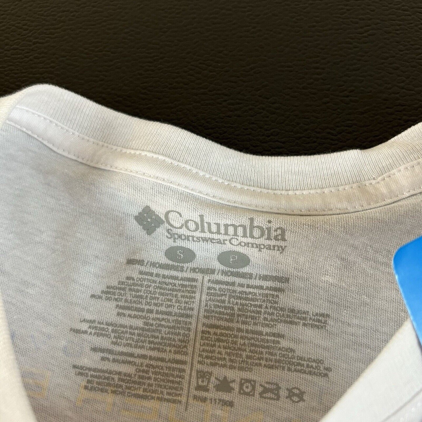 Columbia Shirt Mens Small White Long Sleeve Car Outdoor Graphic Tee Casual New