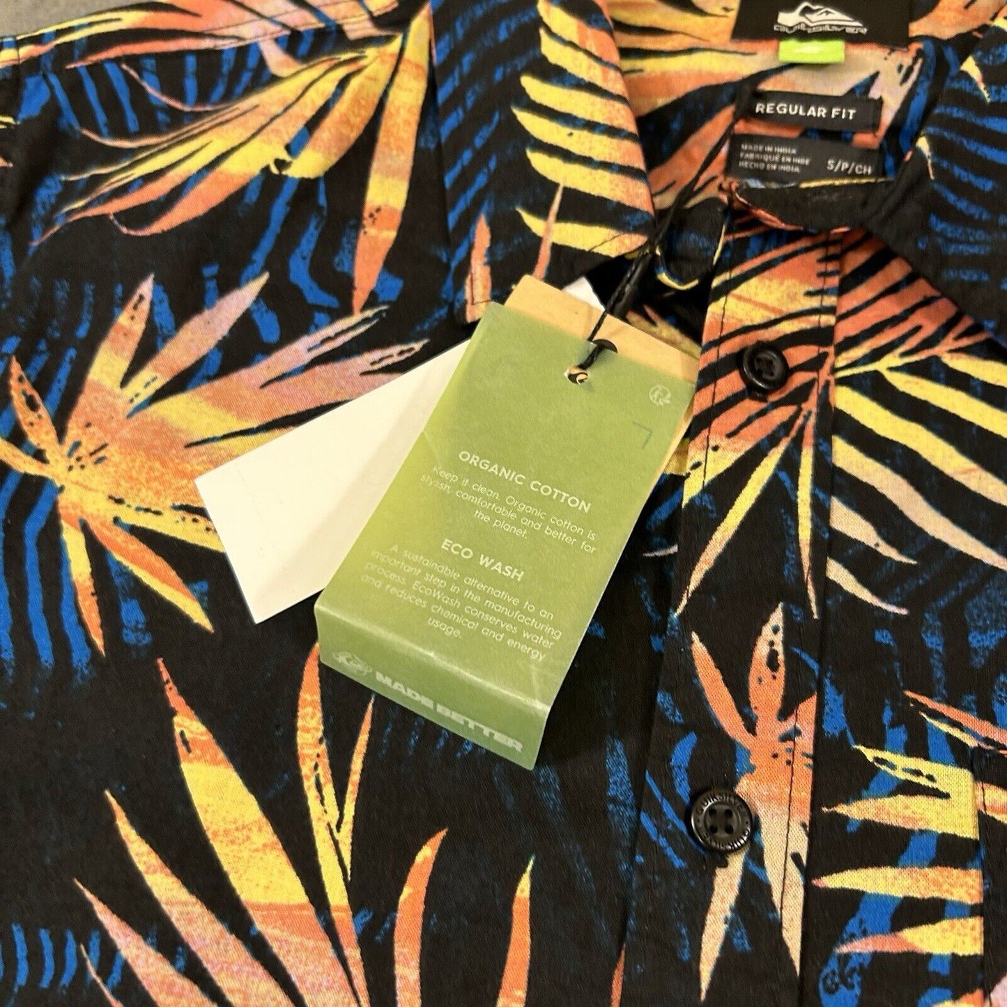 Quiksilver Hawaiian Shirt Men Small Black Blue Floral Button Up Short Sleeve NEW