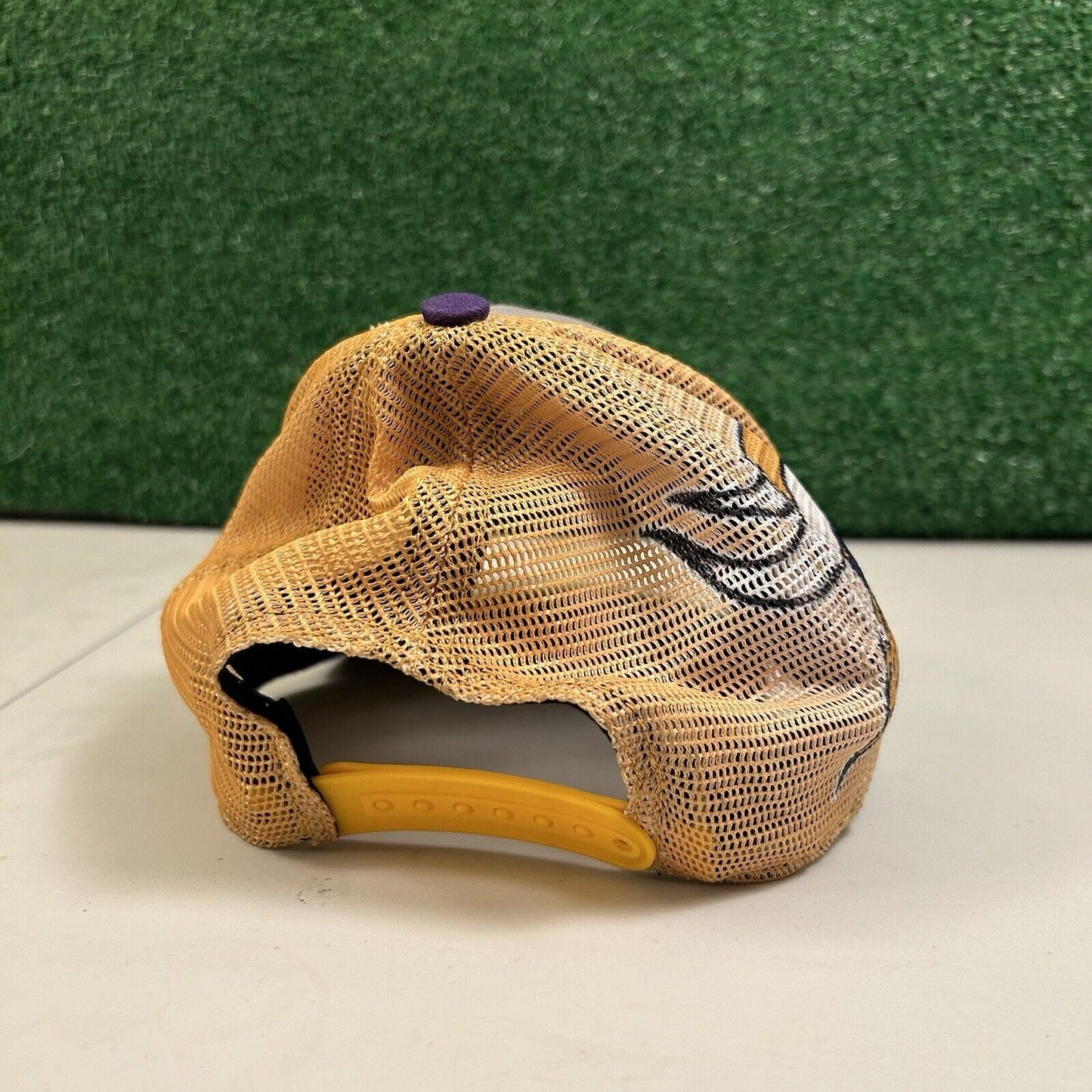 Minnesota Vikings Hat Cap Mens Snapback Gray Purple NFL Team Footbal Side Logo