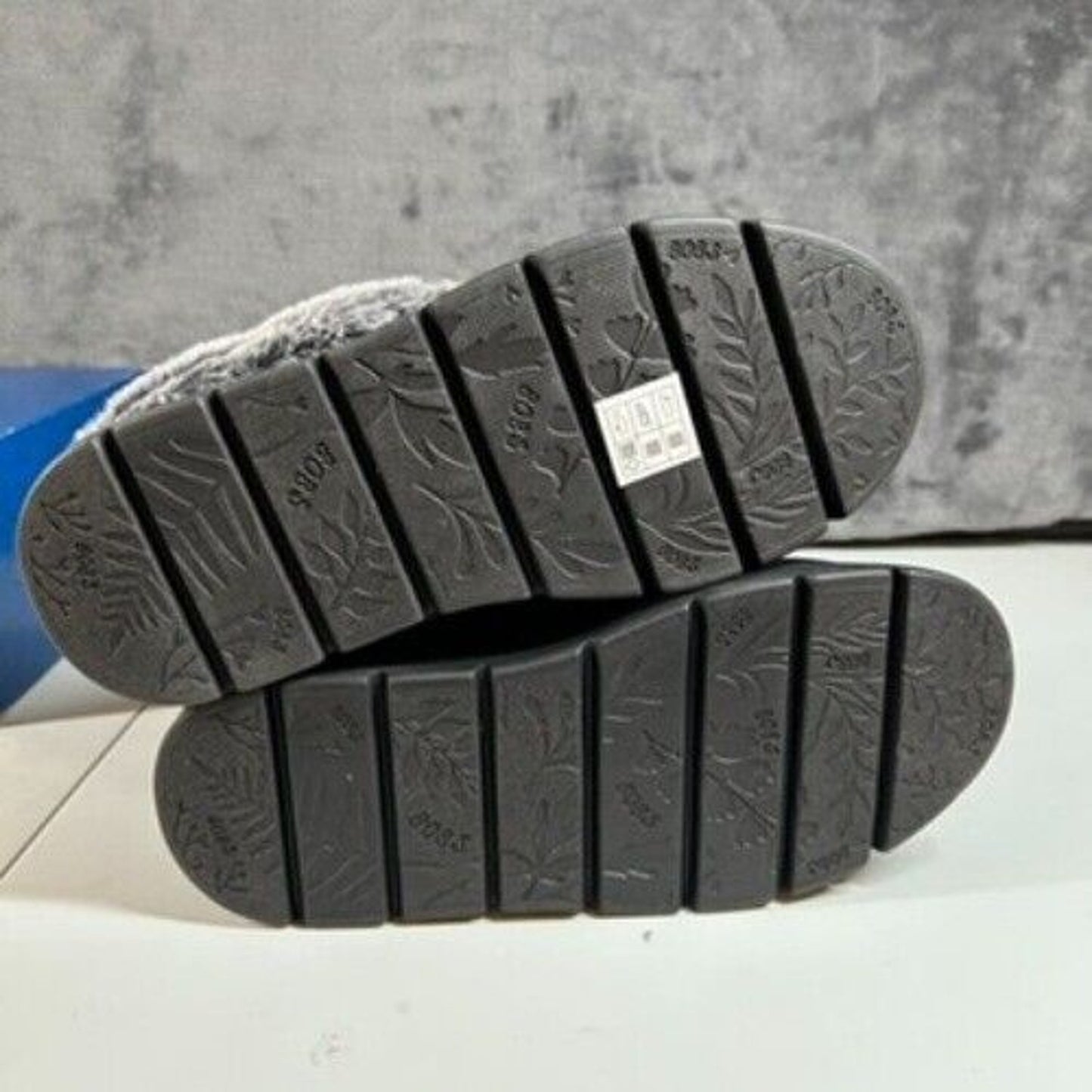 Skechers BOBS Faux Fur Clogs Mules Comfort Shoes Black Keepsakes Lite Womens 6