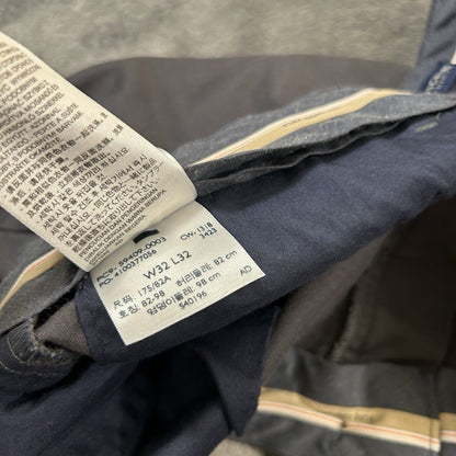 Dockers Chino Pants Mens 32x32" Gray Straight Fit Canvas Casual Work Comfort