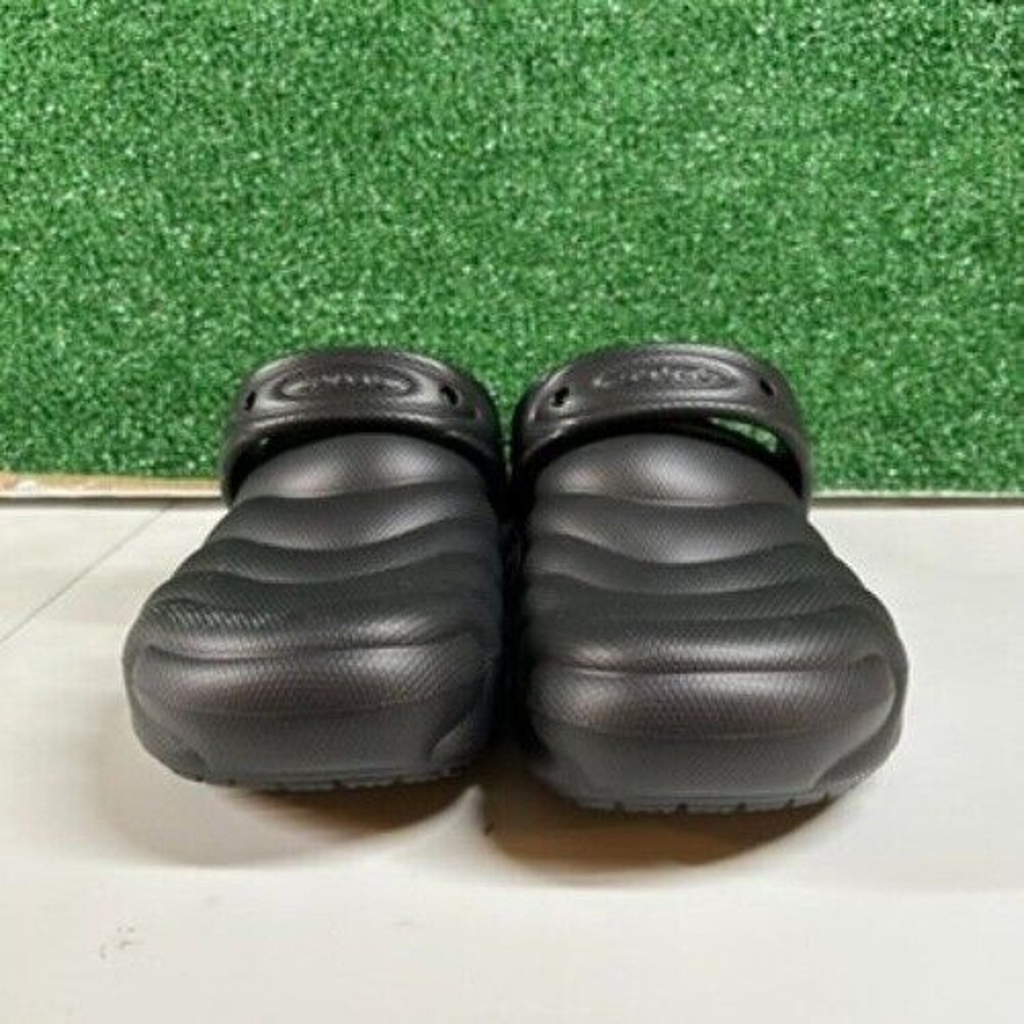 Crocs Classic Lined Overpuff Clogs Comfort Slip On Casual Black Mens 8 New