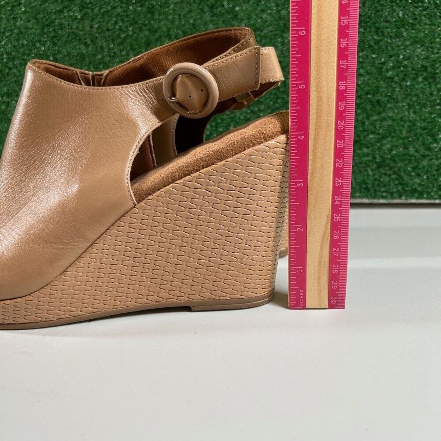 Walking Cradles Wedge Sandals Open Toe Ankle Strap Tan Leather Shoes Womens 12W