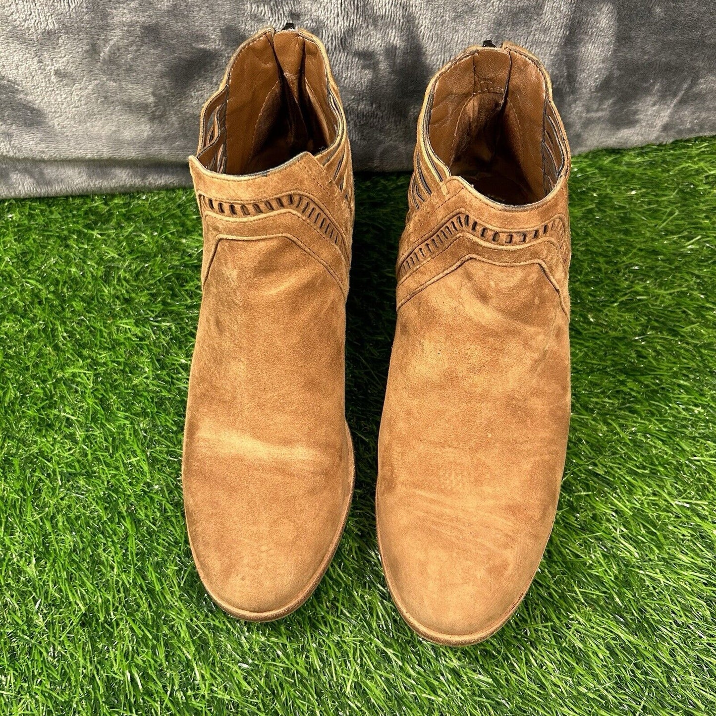 Vince Camuto Pimmy Boots Womens 6 M Brown Leather Ankle Booties Zip Up Heeled